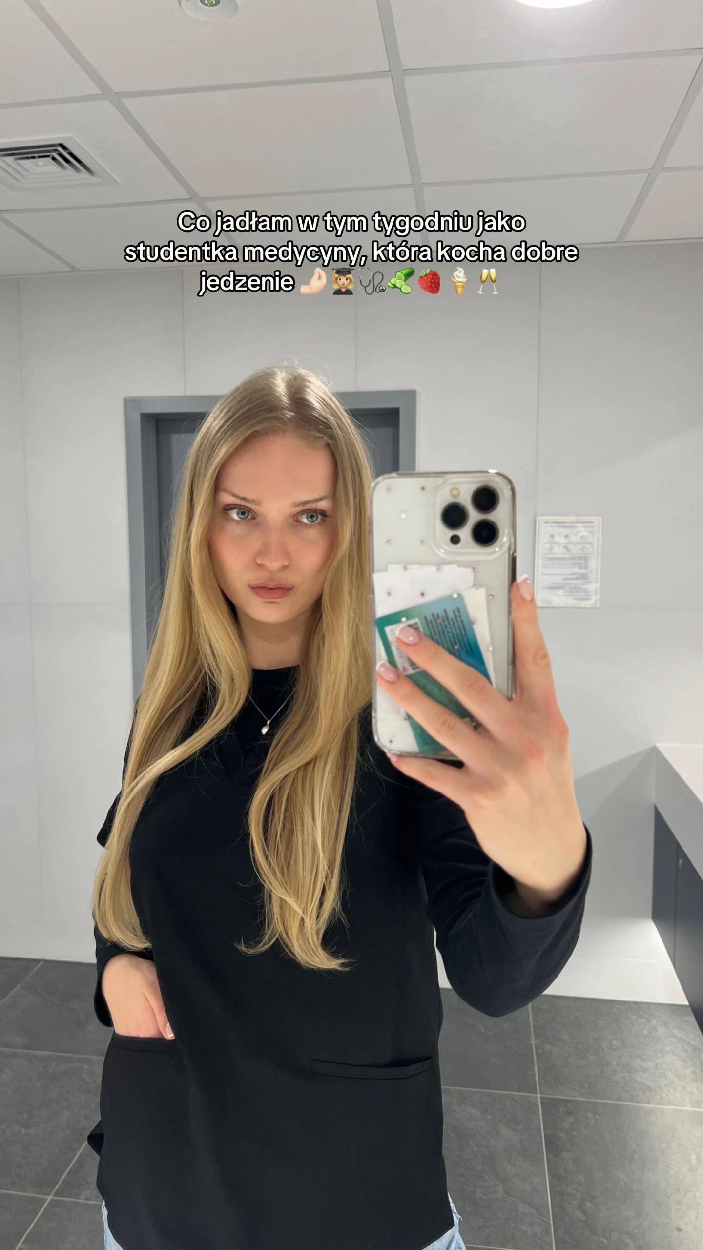 @Soph🌸🩺🦷