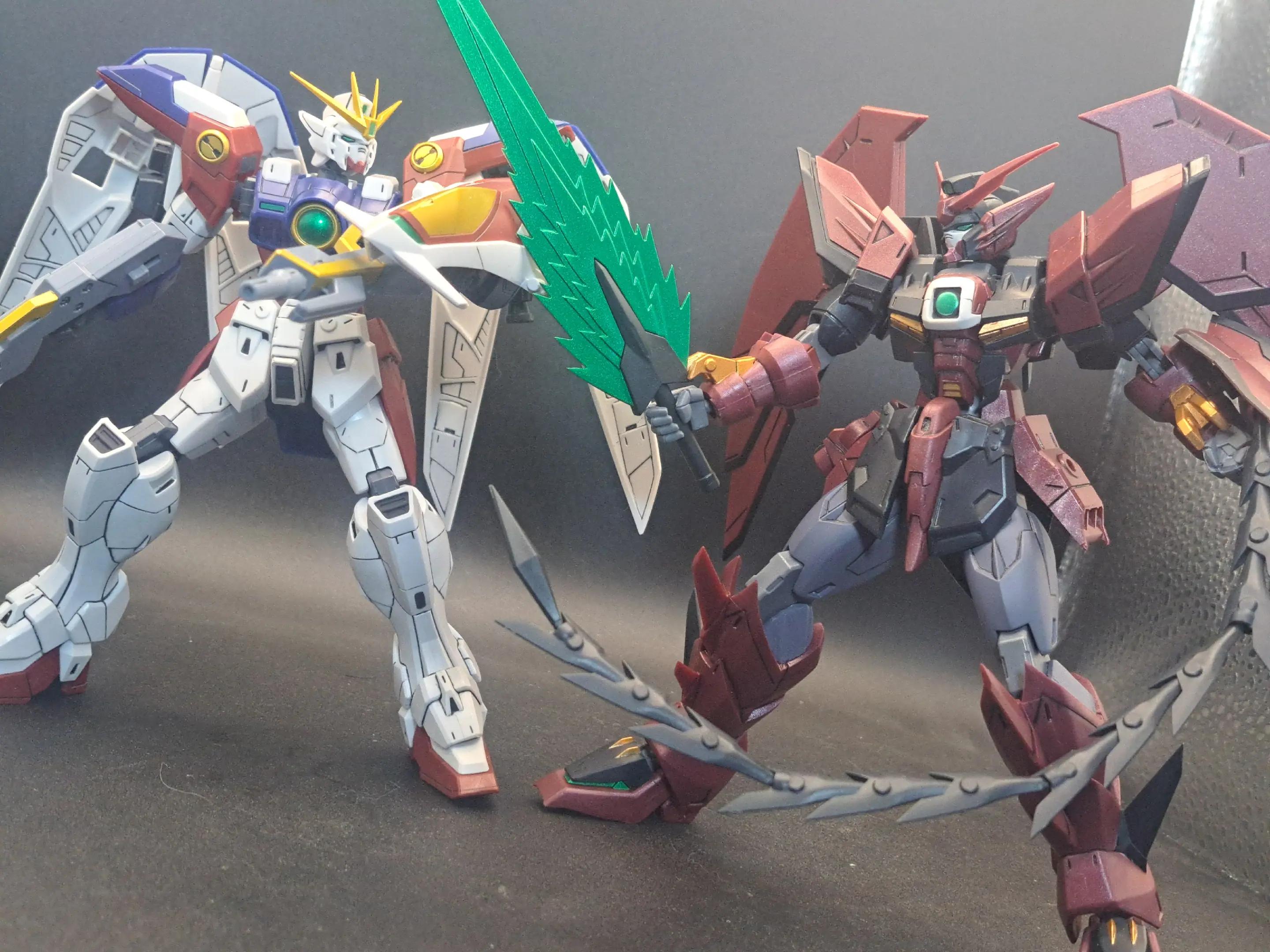 @Mecha Kaiju Red