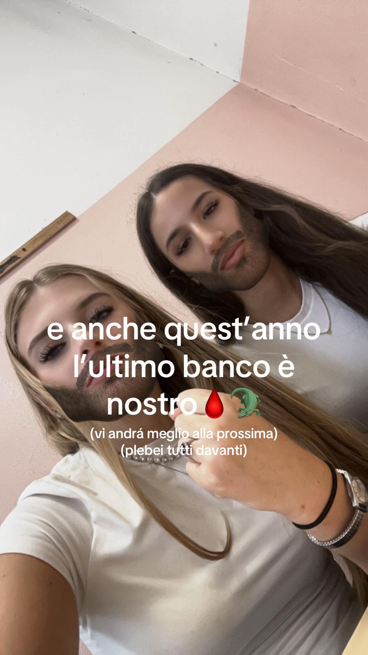@👩🏼&👩🏻