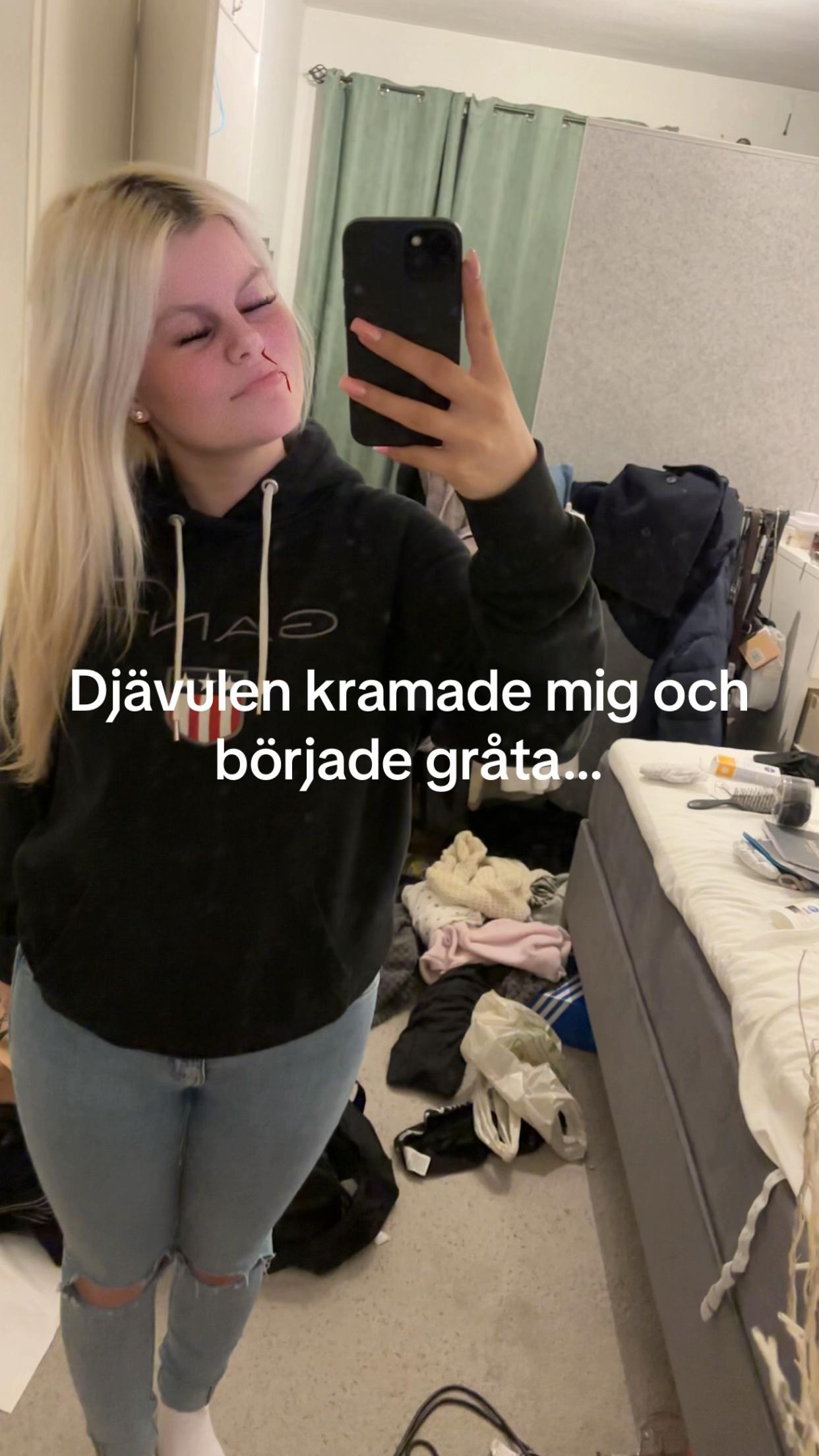 @Emelina