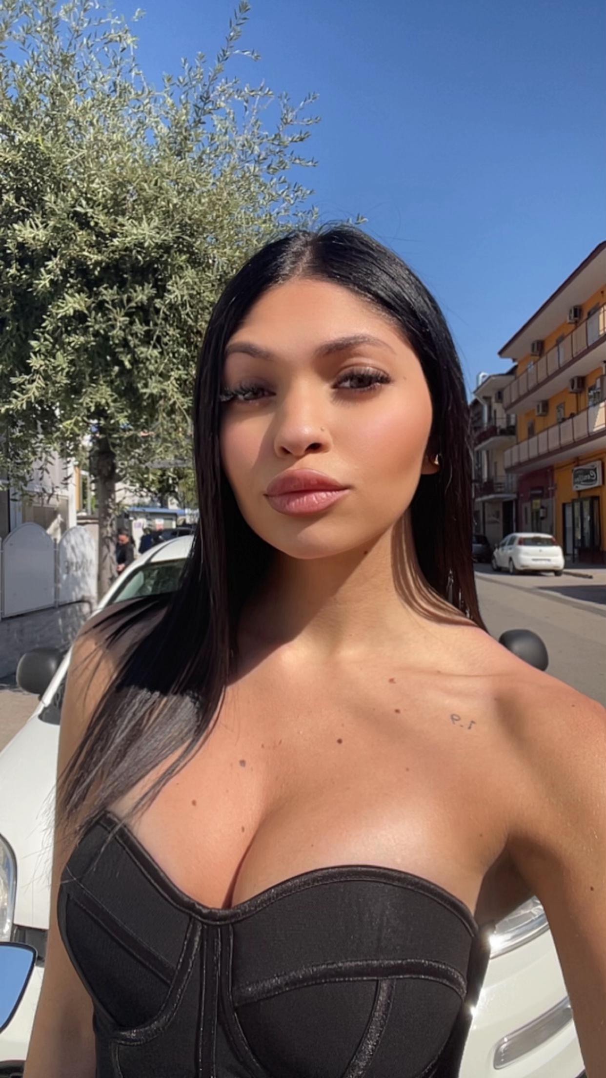 @alessia