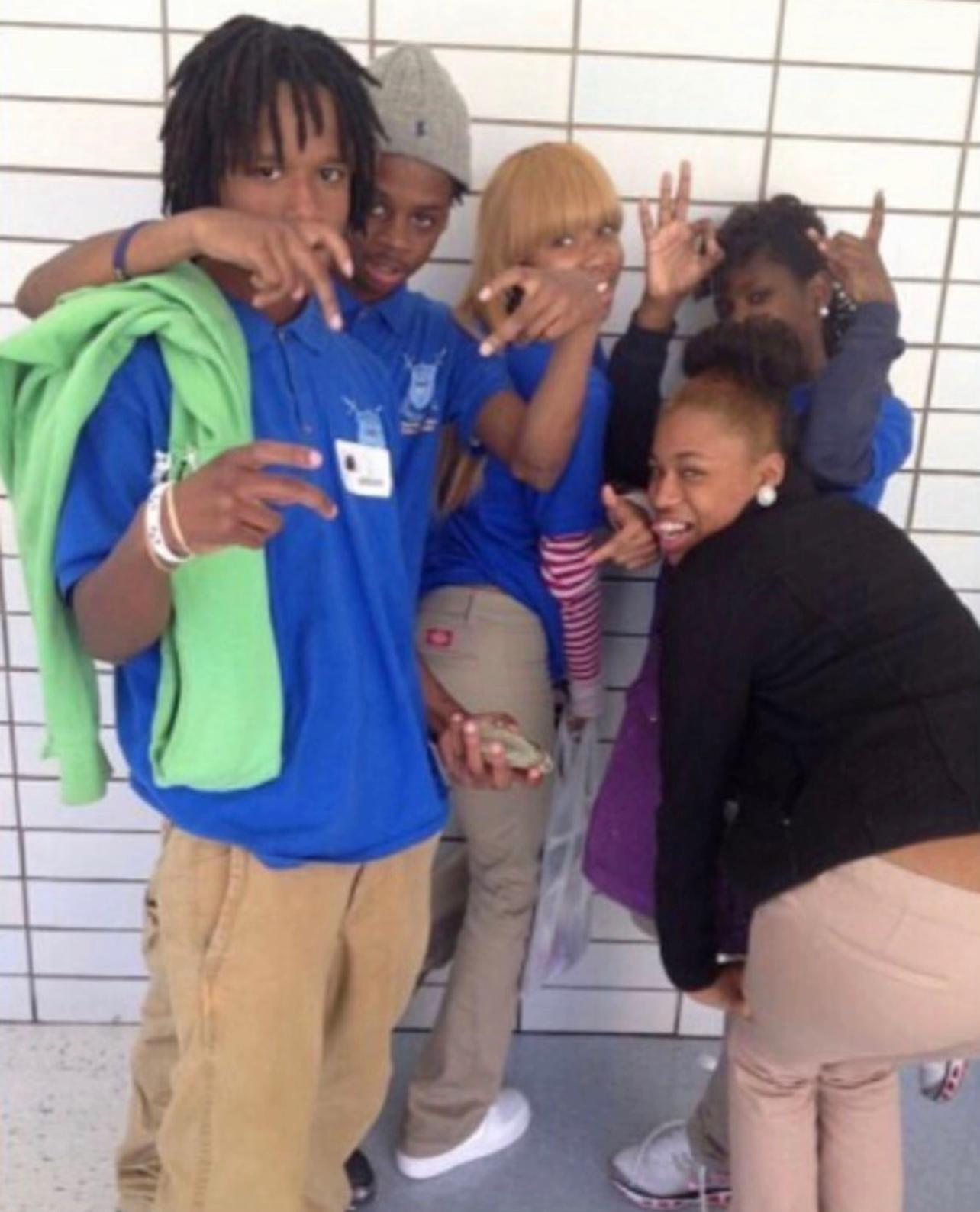 @LA’s world 4L🕊️🌍