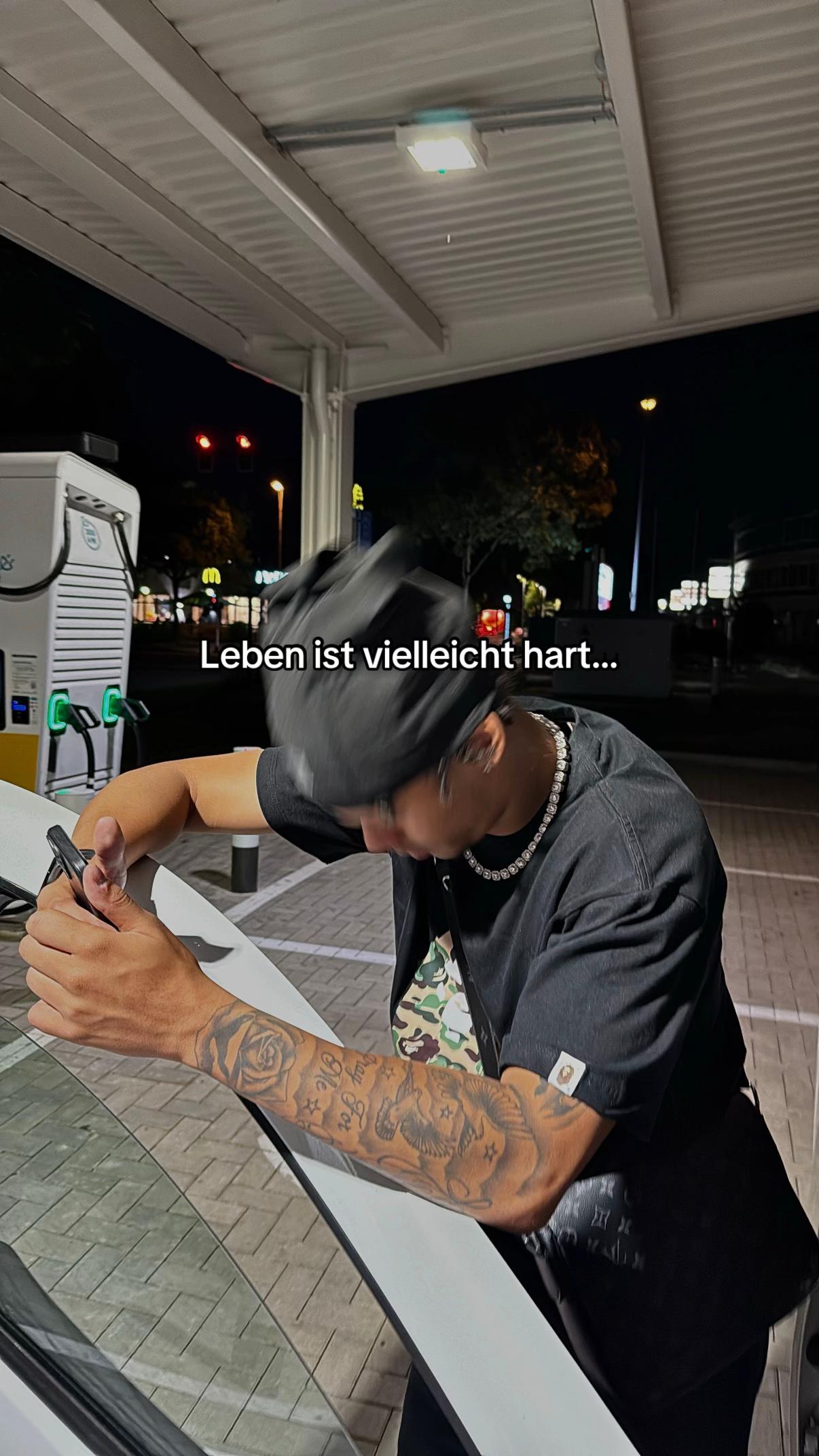 @Hendrix_66