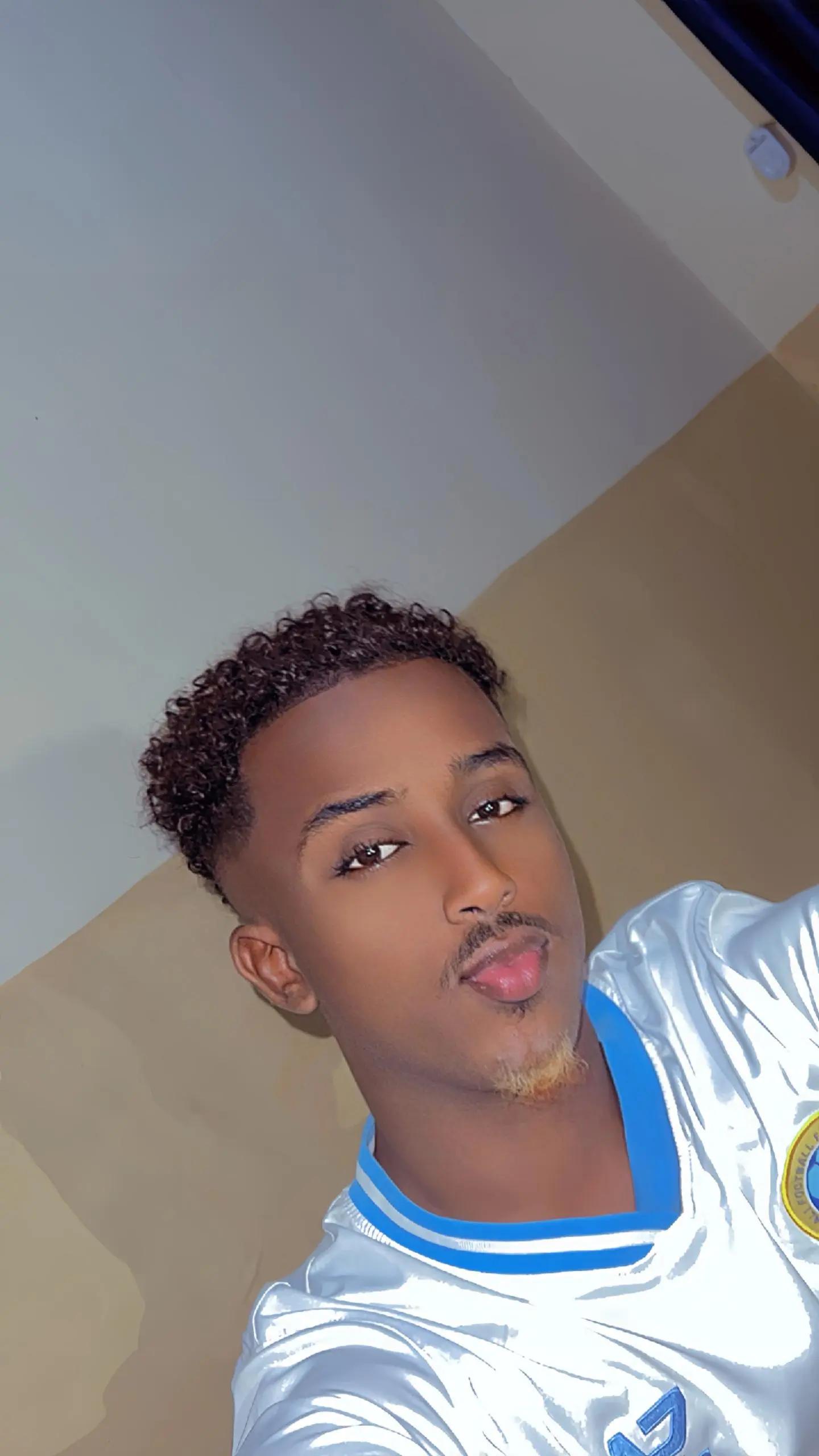 @Mohamett🖤👑