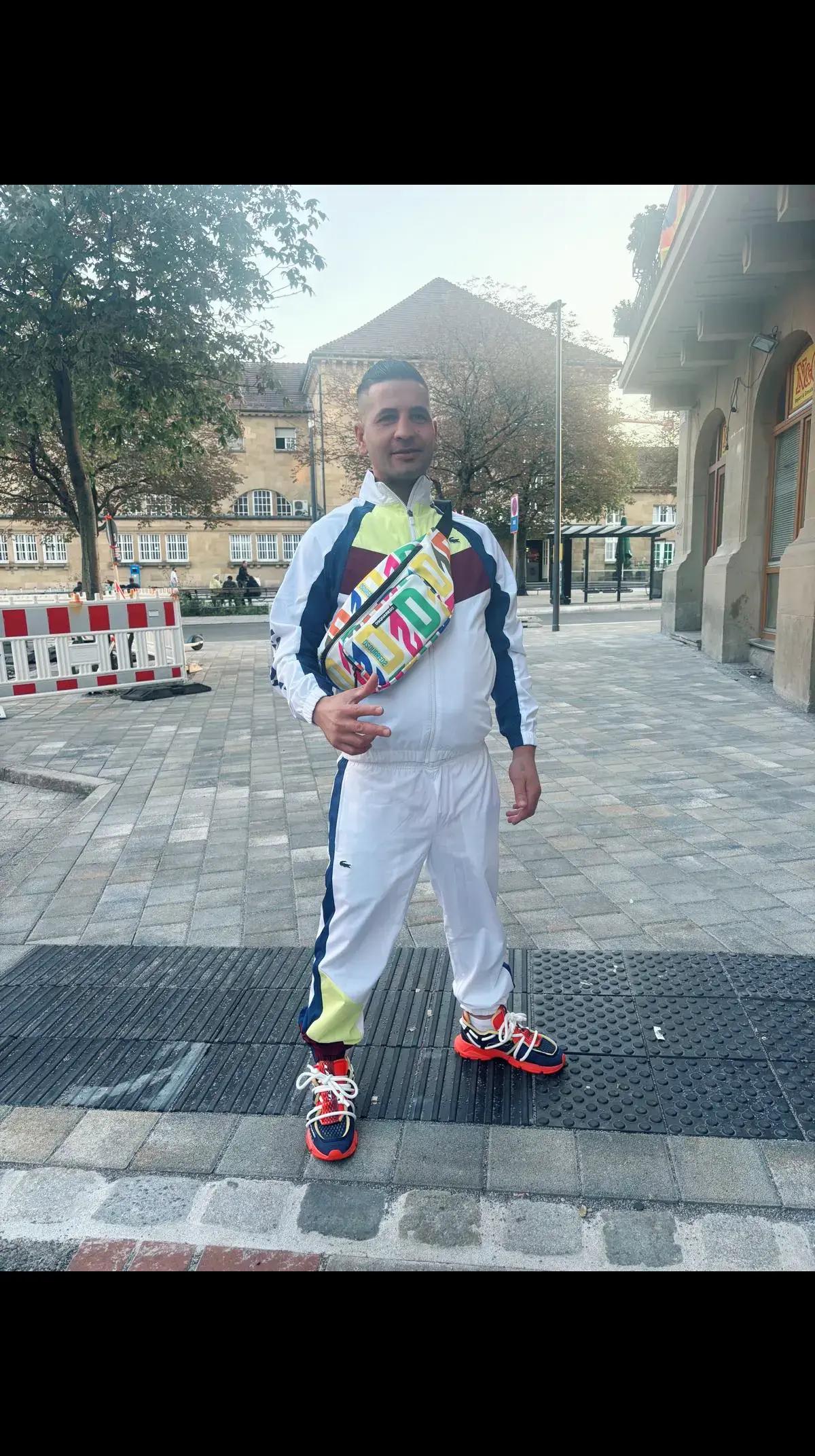 @Mohamed Bayz