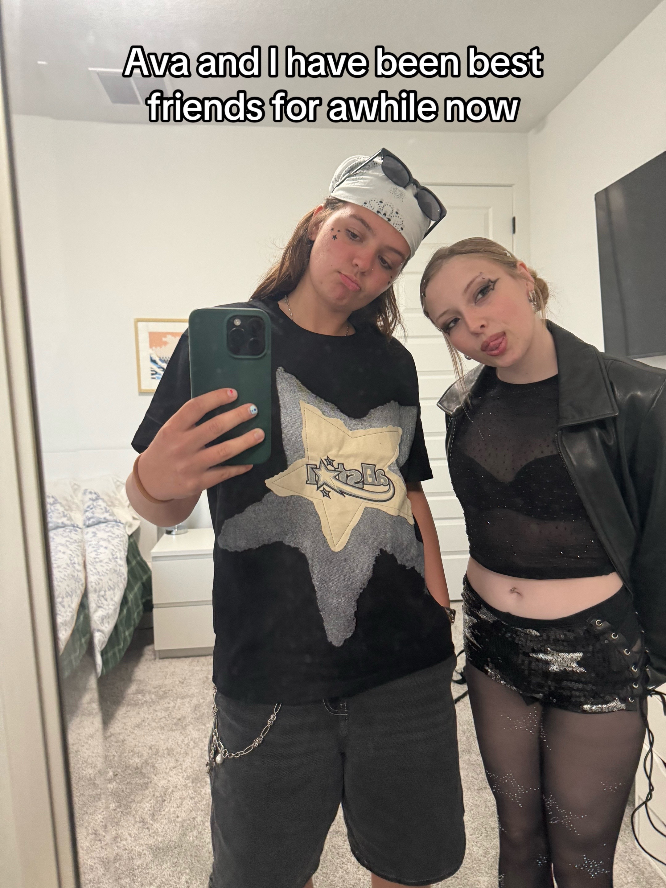 @Sky🦦