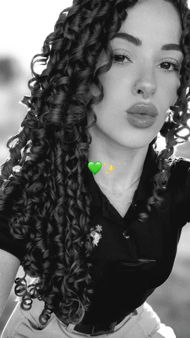 @🥂🎱👩🏻&zwj;🦰