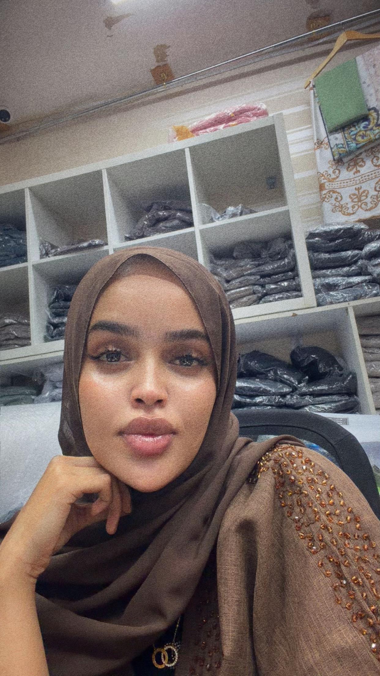 @Hodan Online