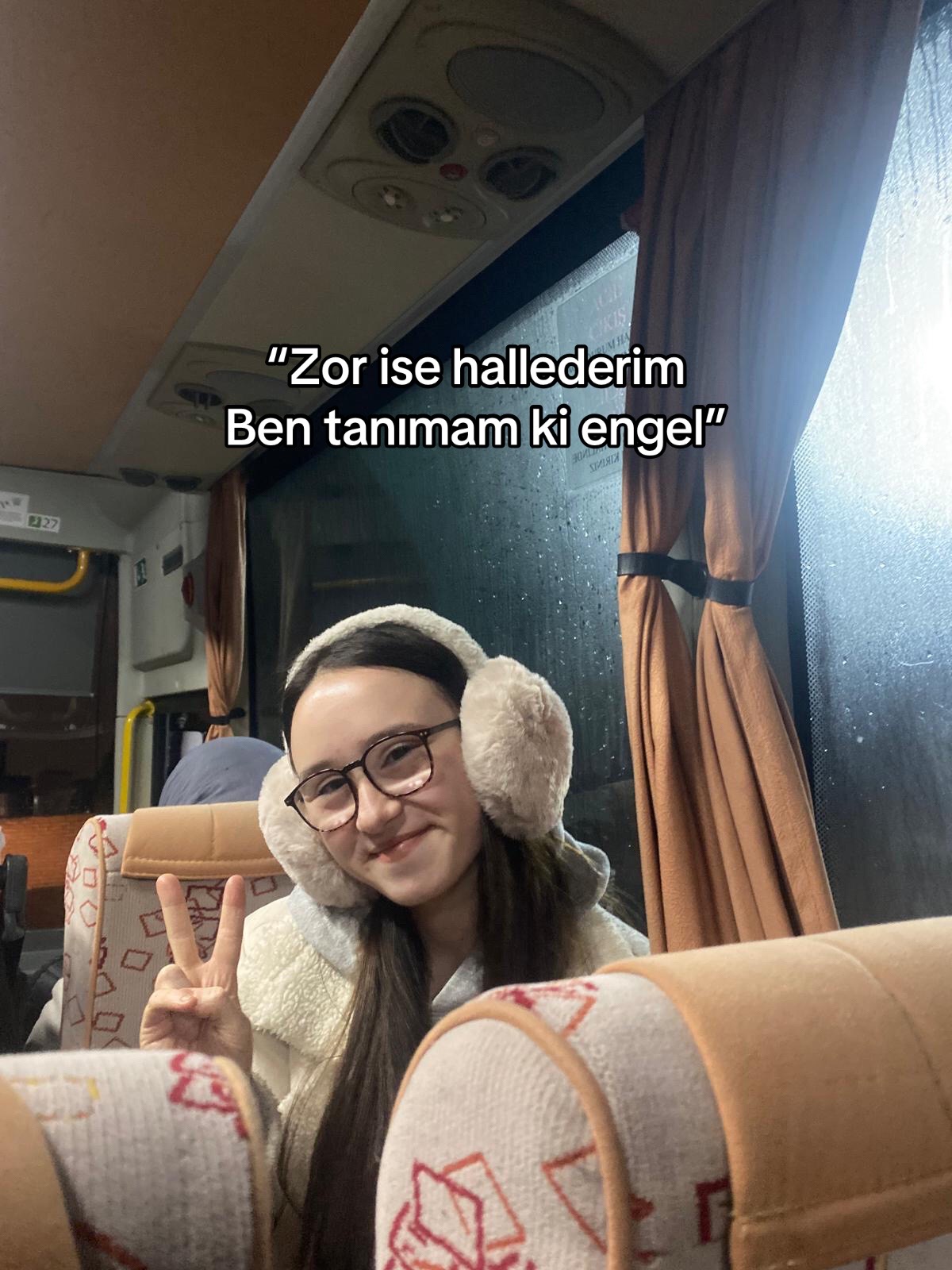 @Nehir Pekşen
