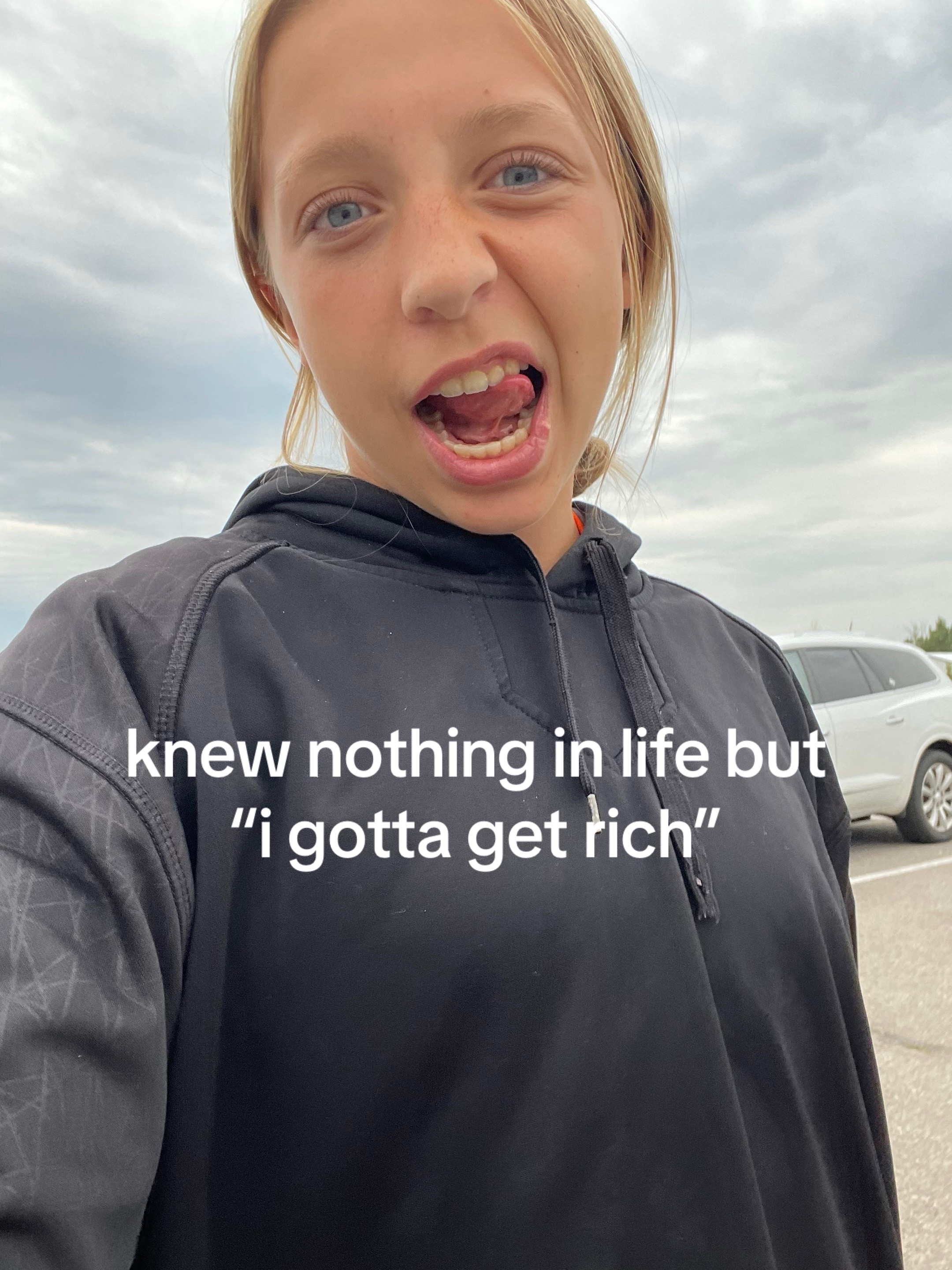 @alyvia