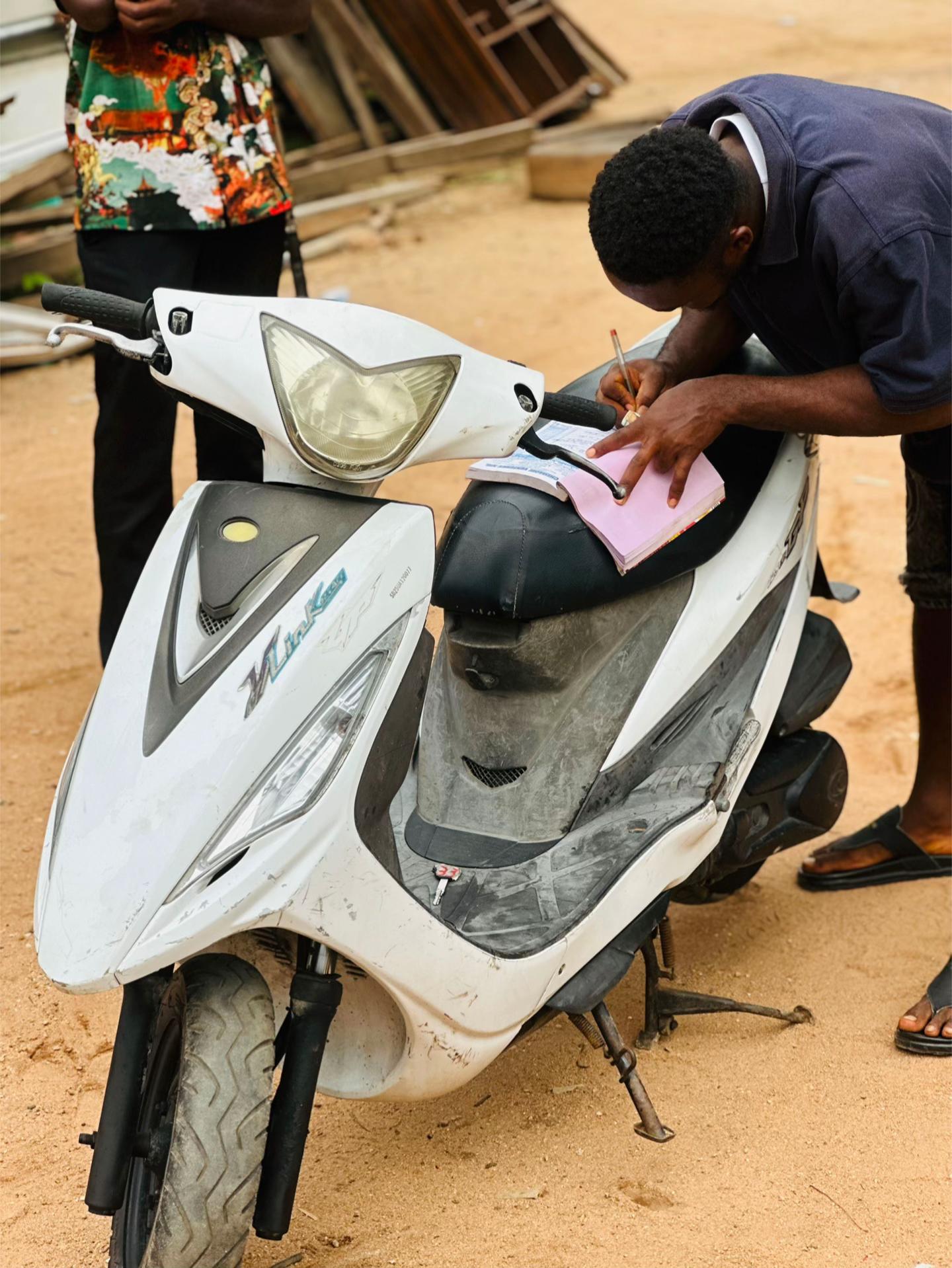 @Darian 🏍️