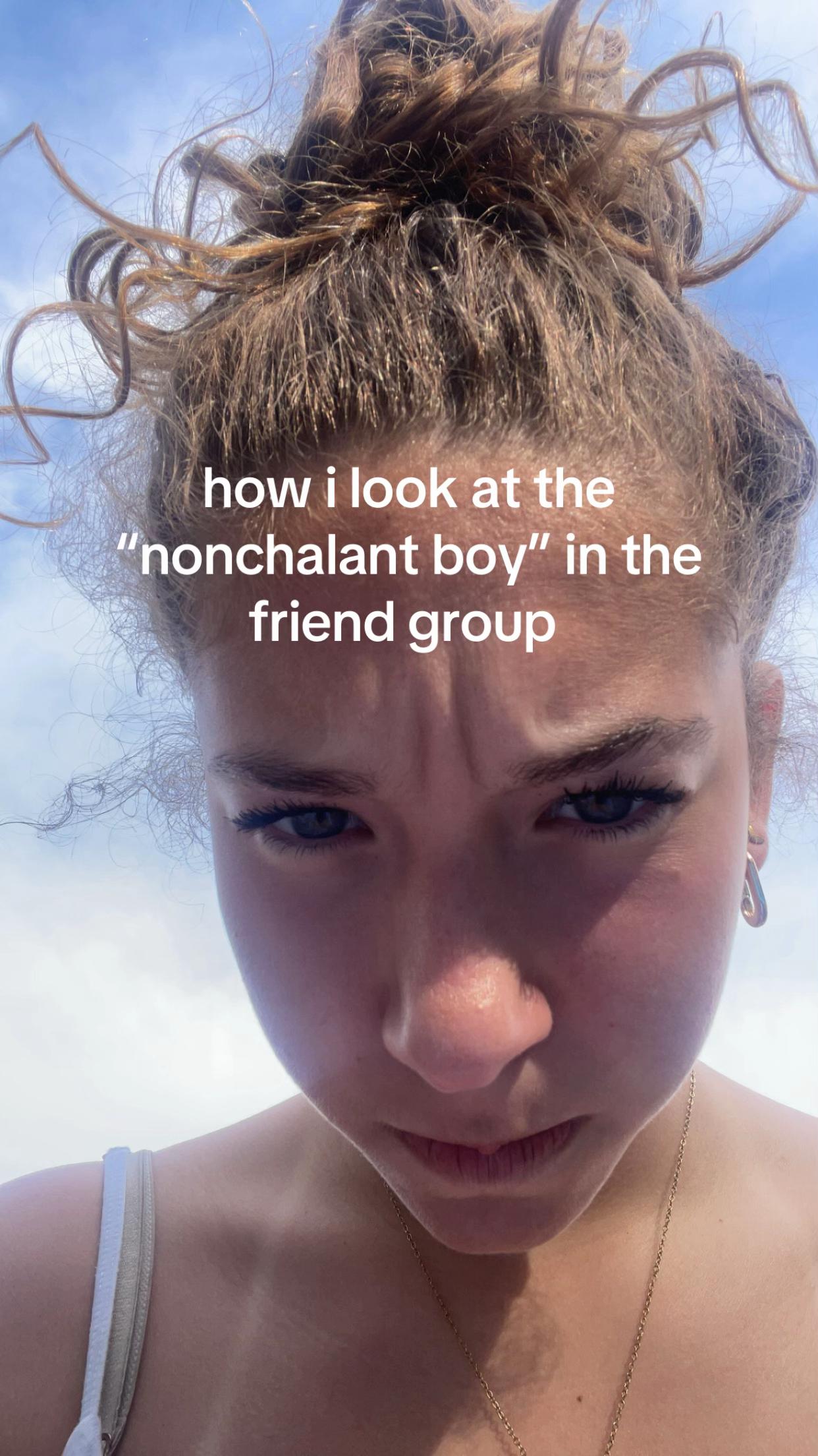 @🫢