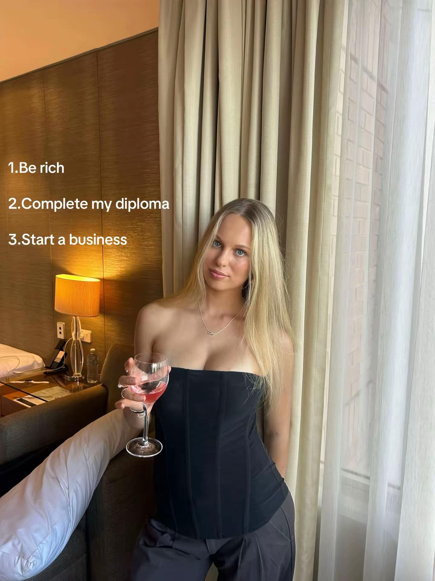 @byrainepotter