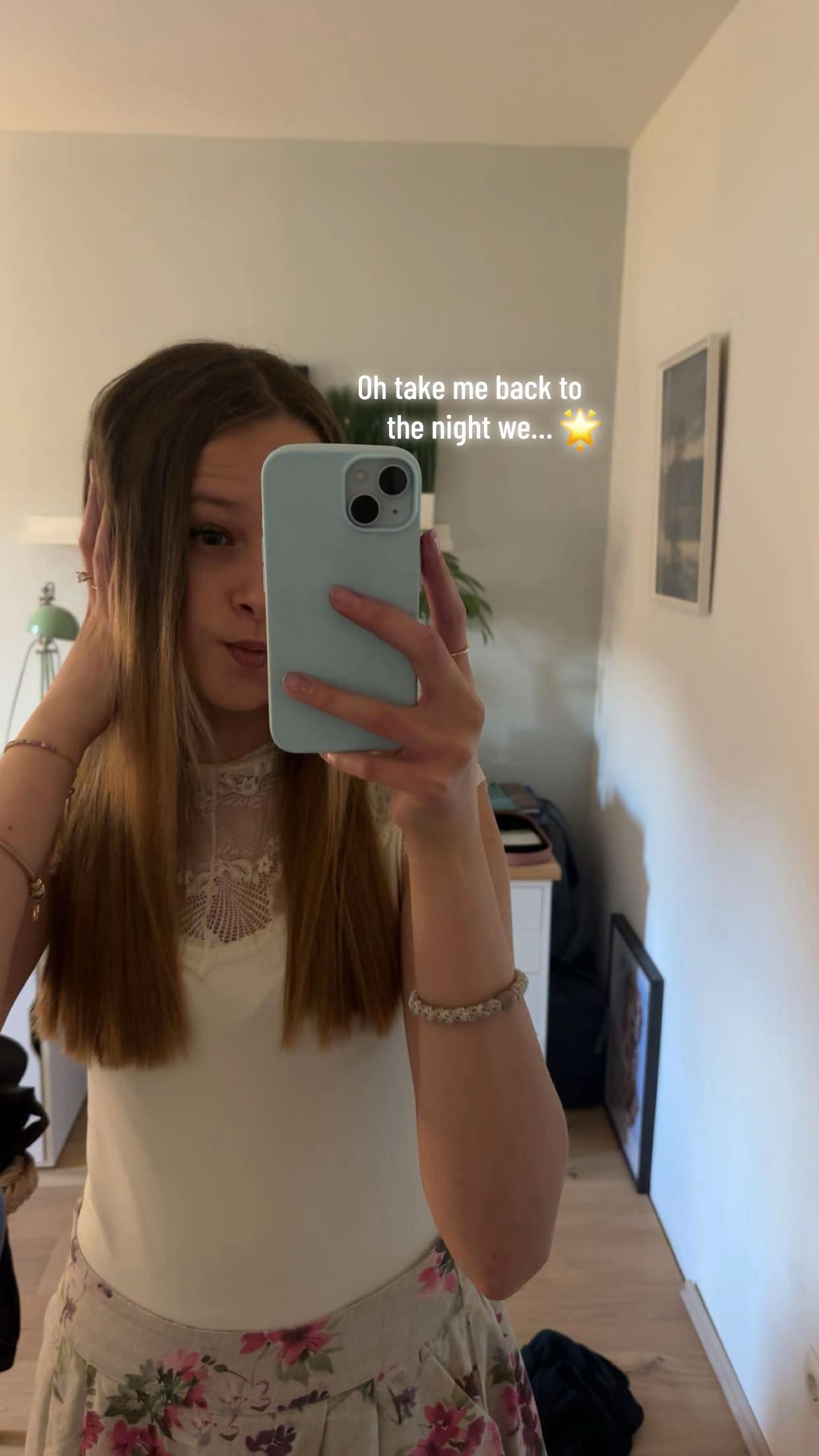 @Emilia🍸🦢