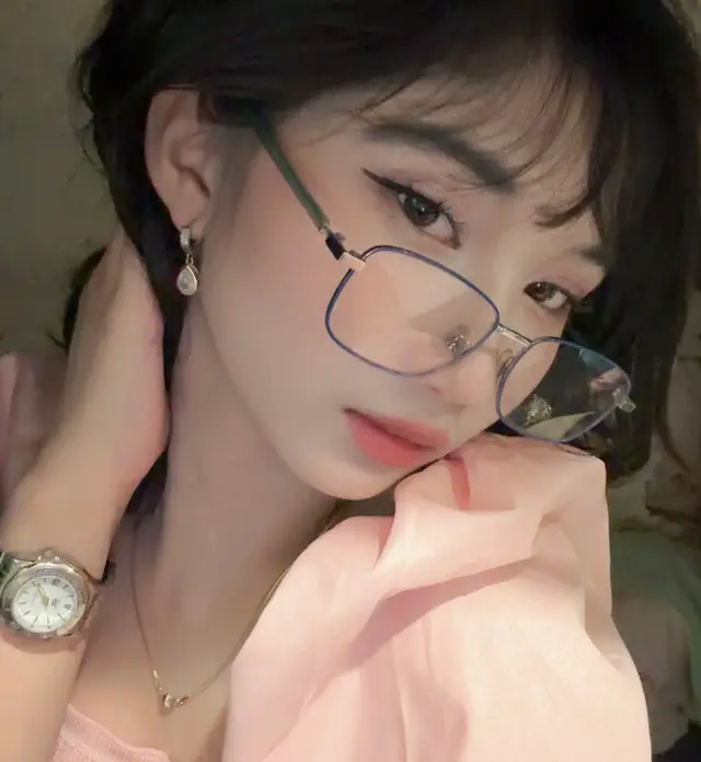 @yannie