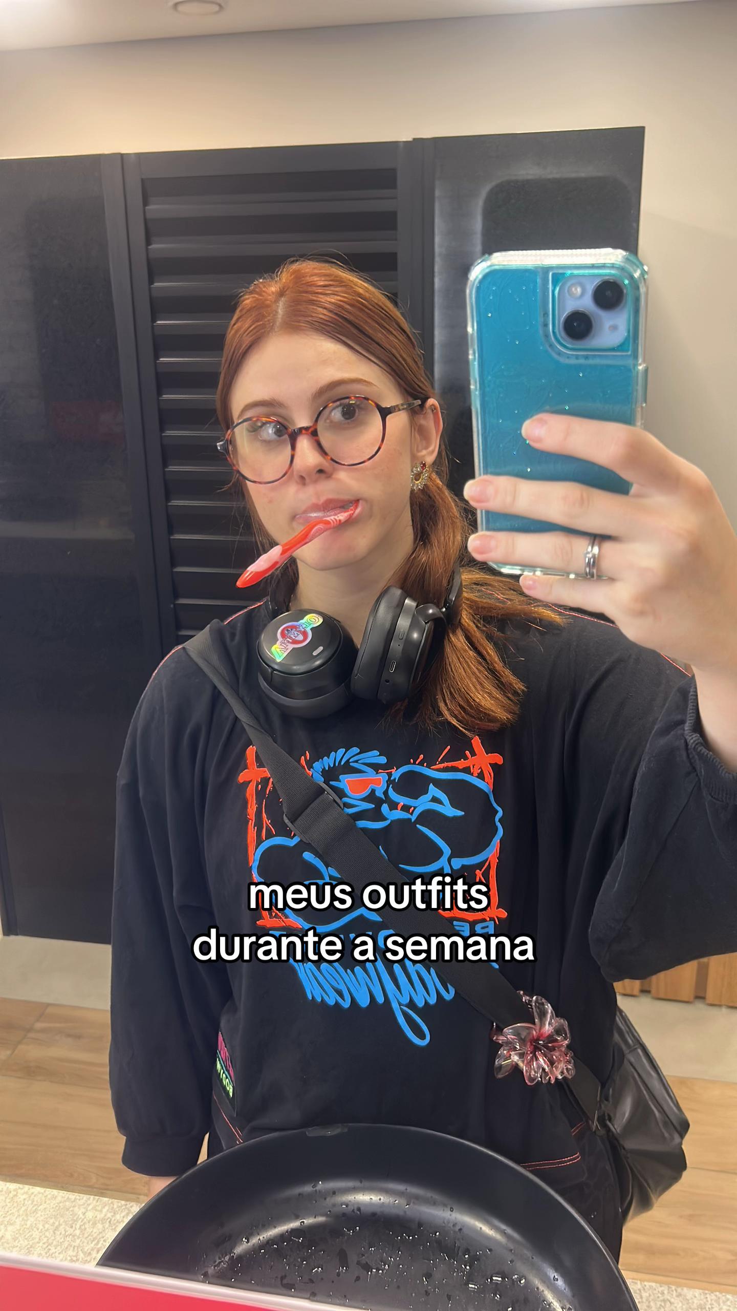 @ana halter the creator 💋