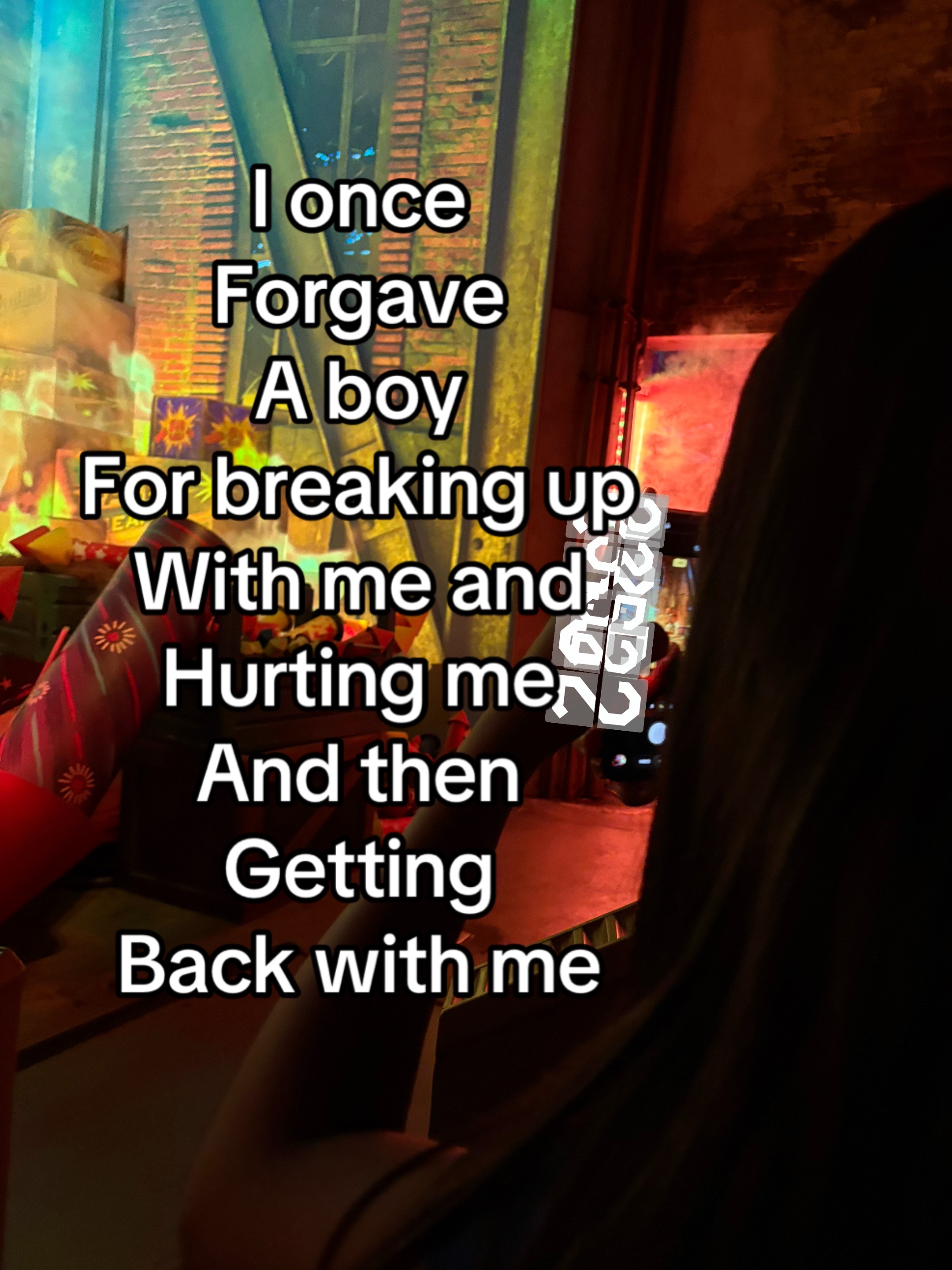 @𝒟