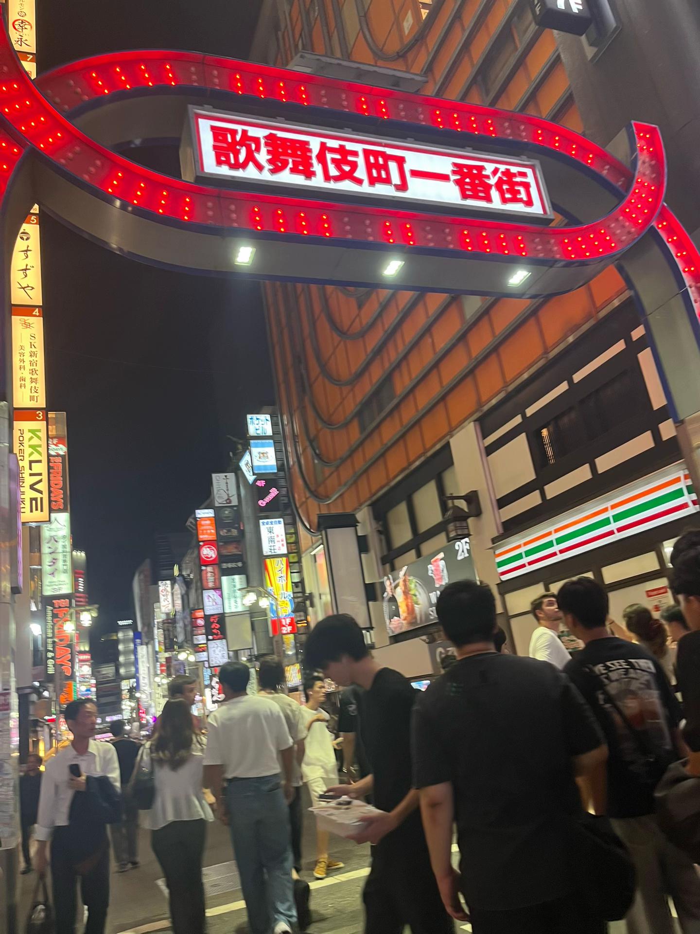 @ウルフの男を信用するな‼️