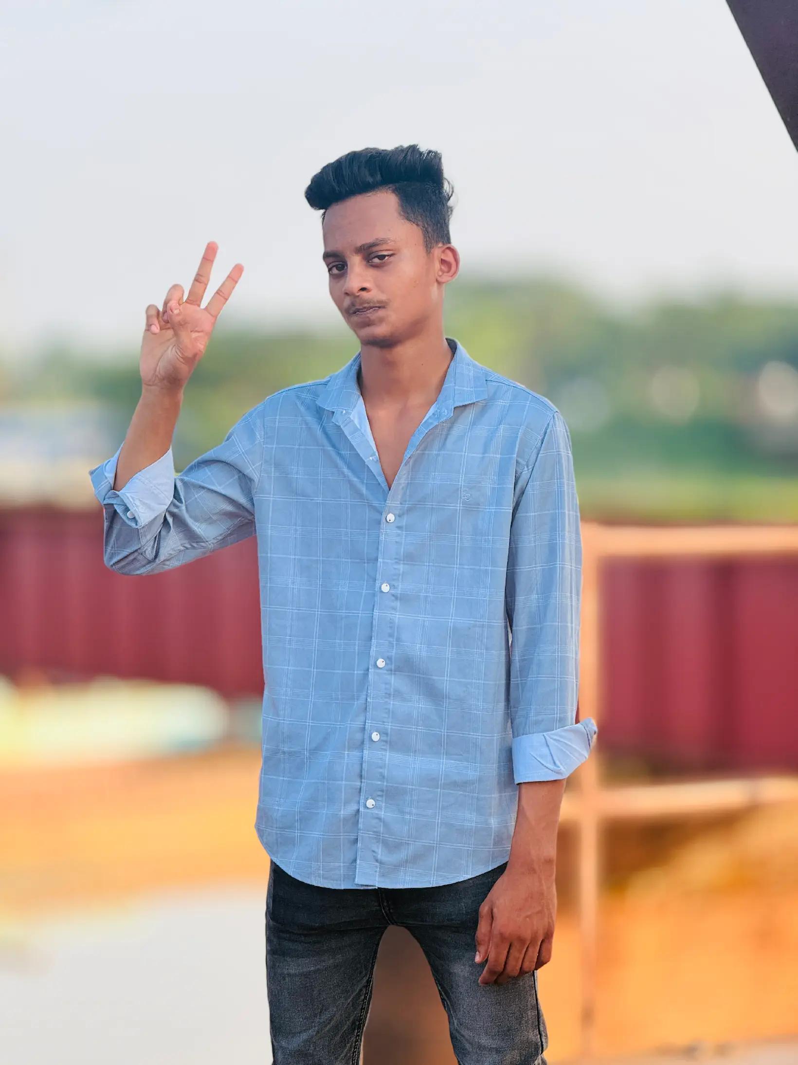 @ S H Rafi 🌪️