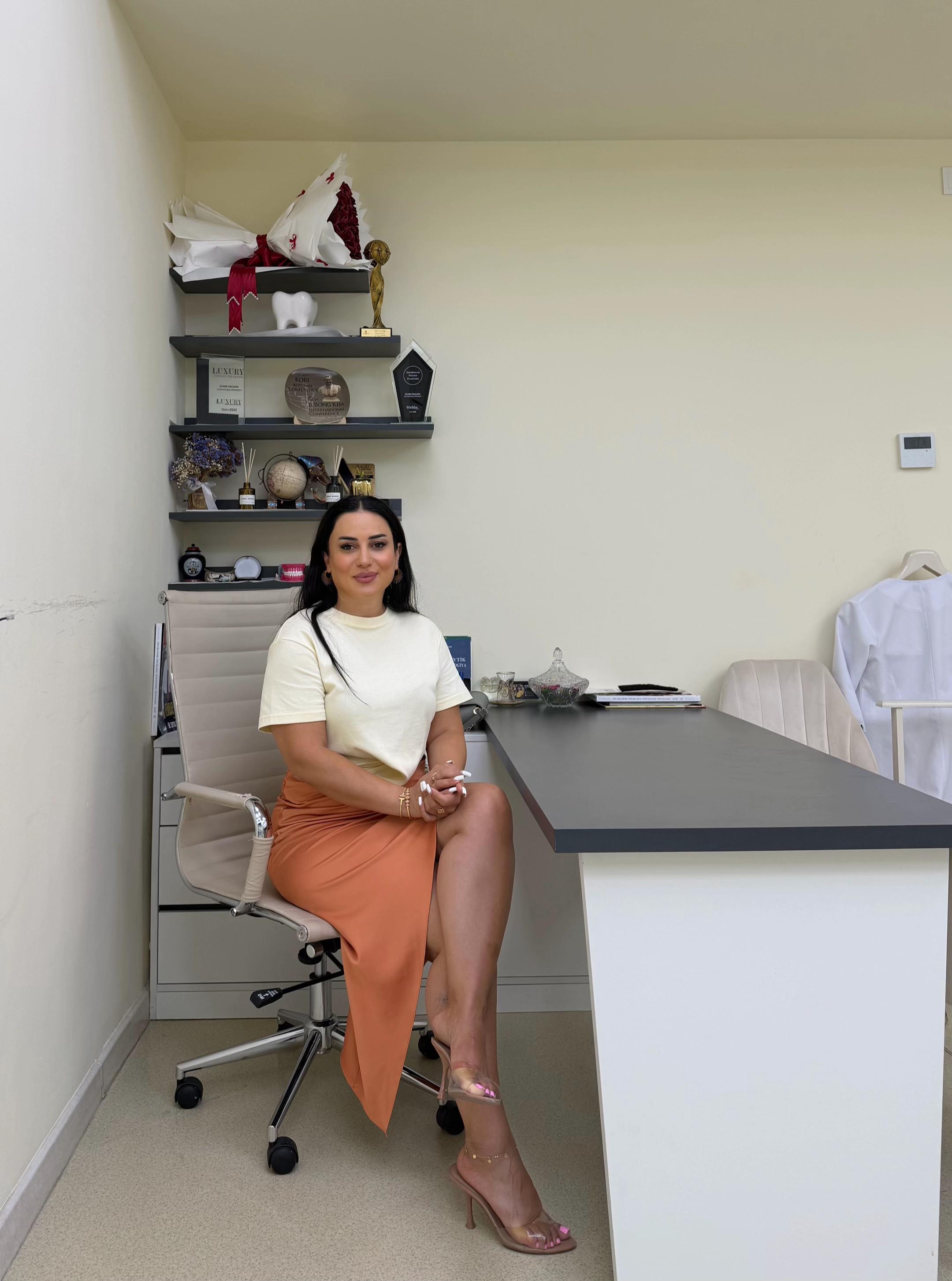 @dr.Ülkər Stomatoloq