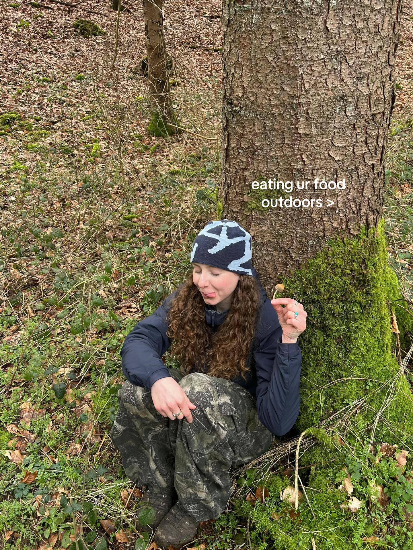 @mushroomgirrrl