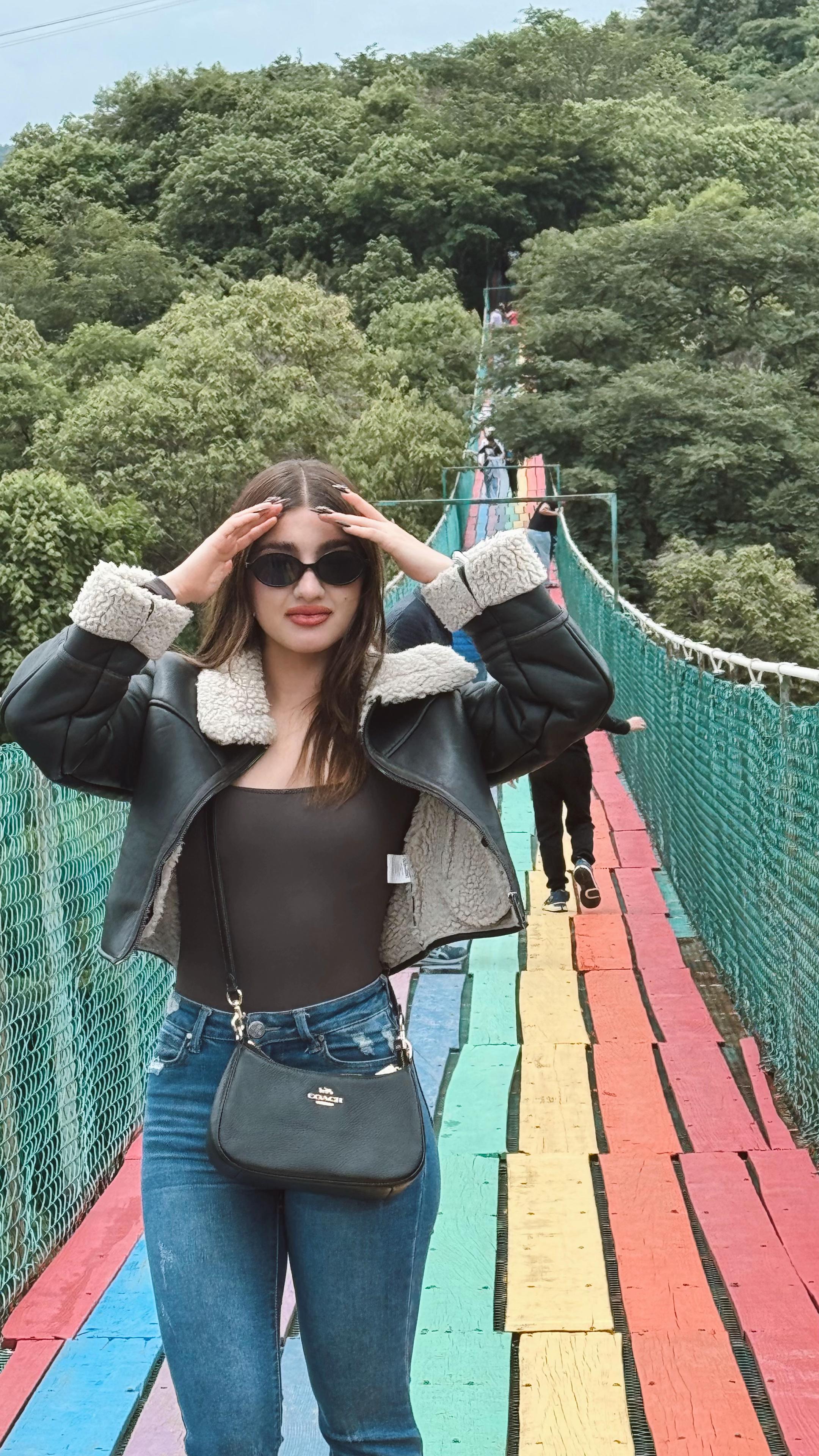 @who0is_pao