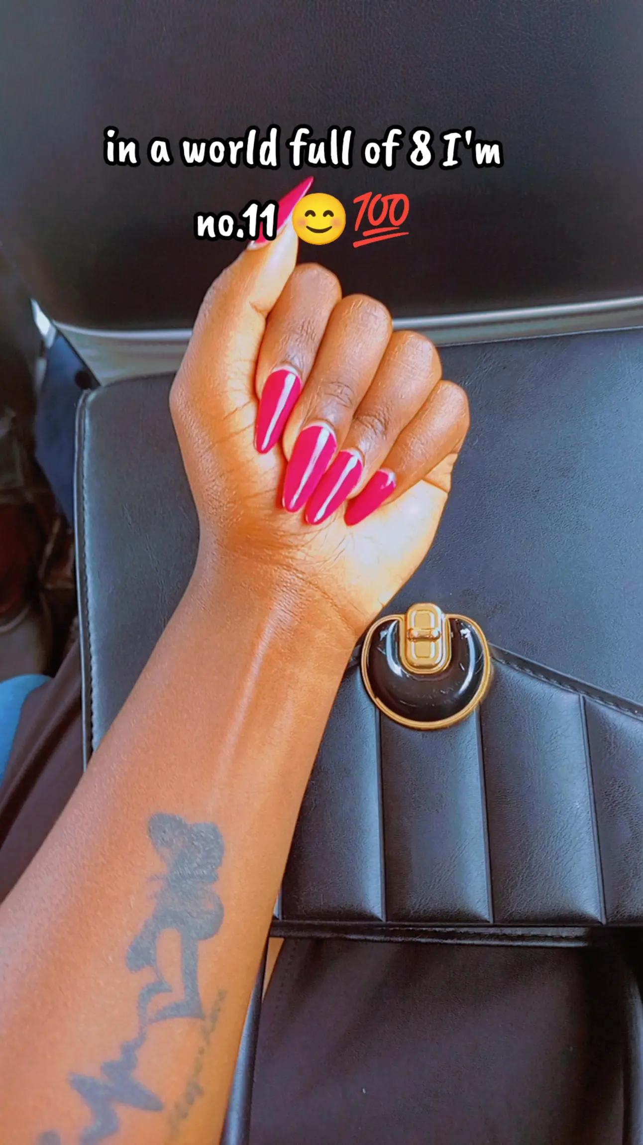 @Nyasemi 🐾🎀