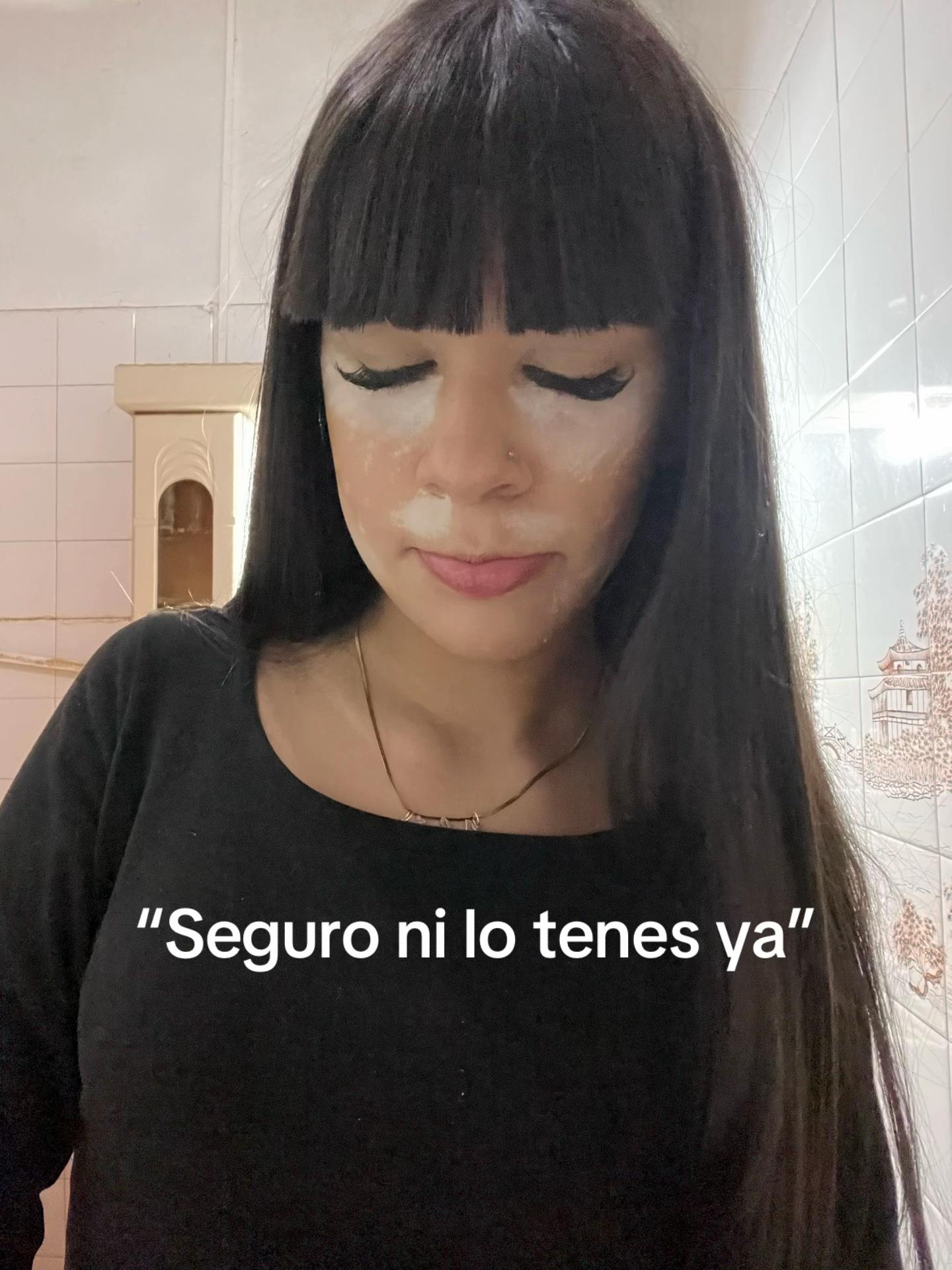 @julyy.lopez__