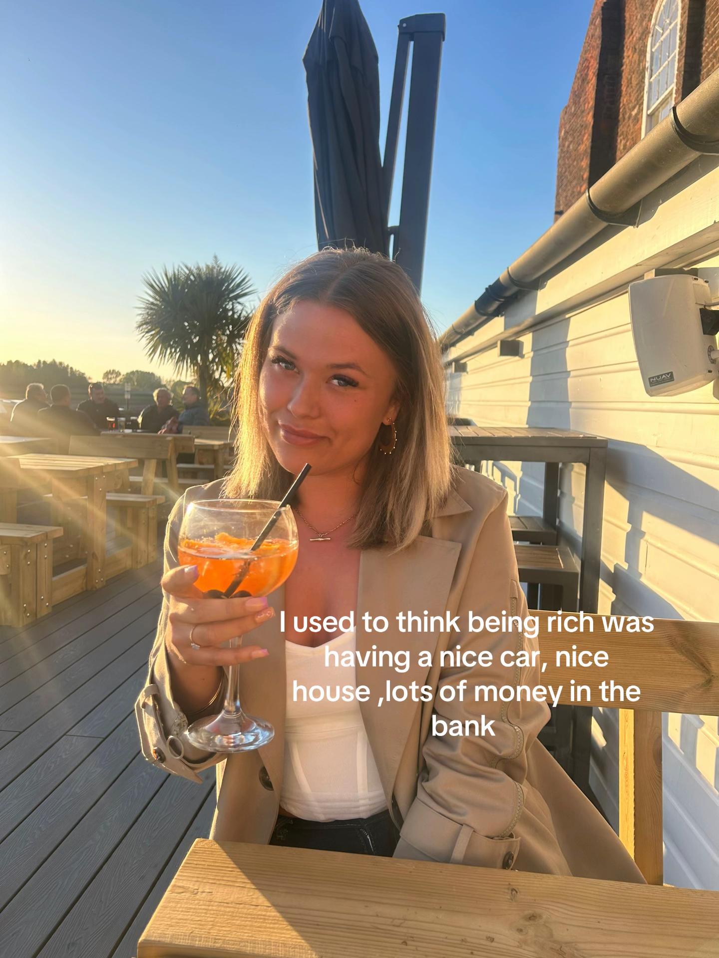 @Maxine Louise