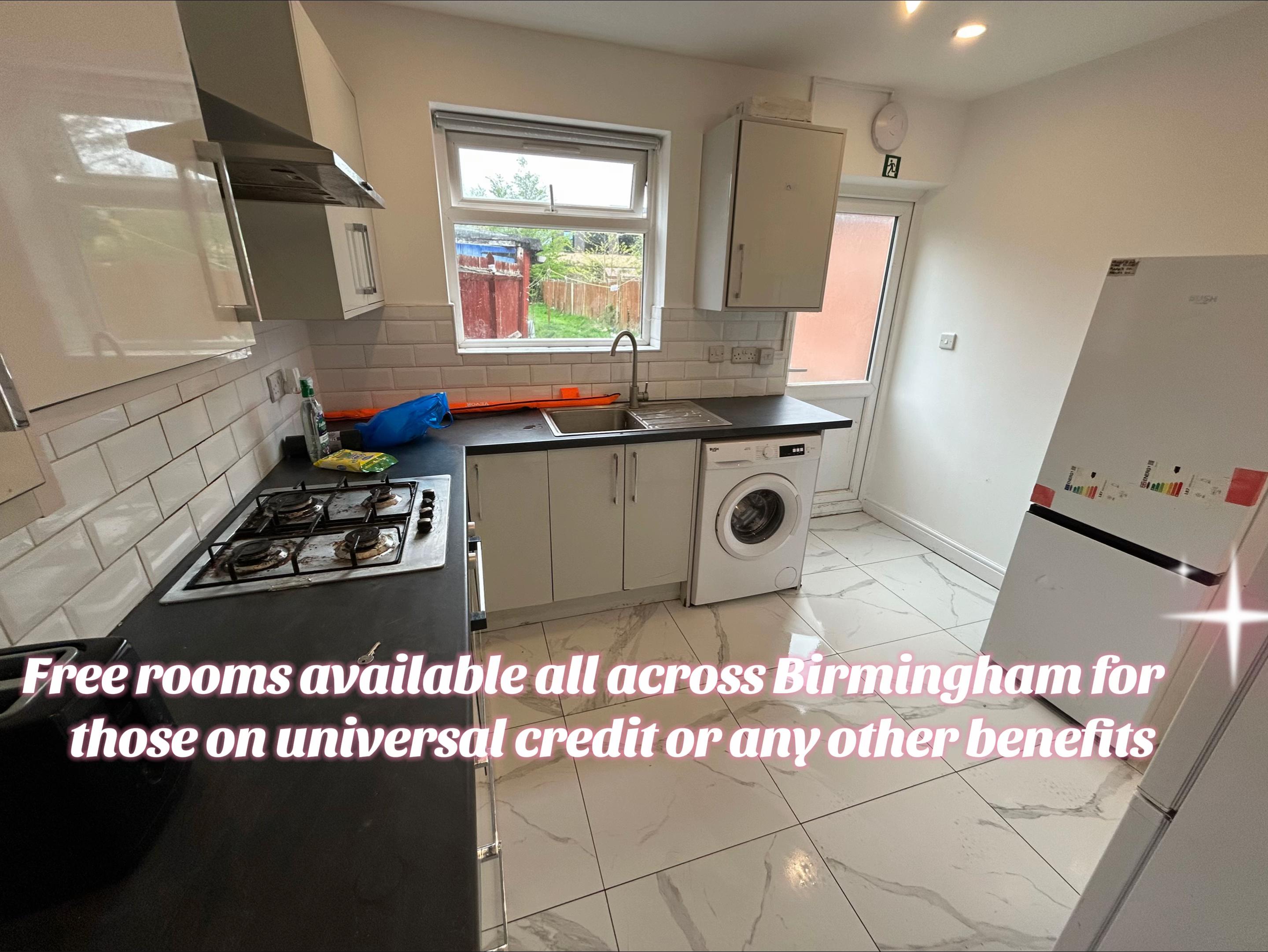 @universalrooms1