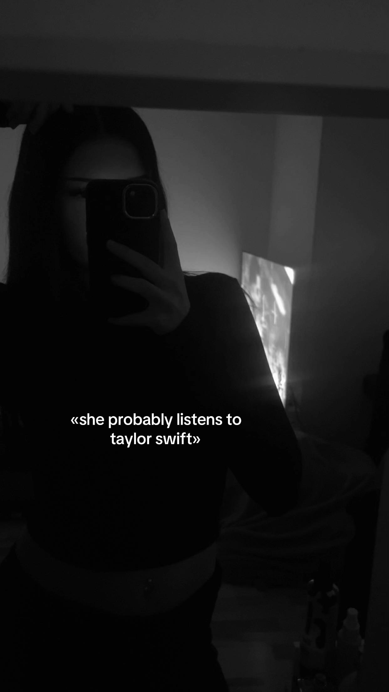 @𝐄 𝐌 𝐌 𝐀