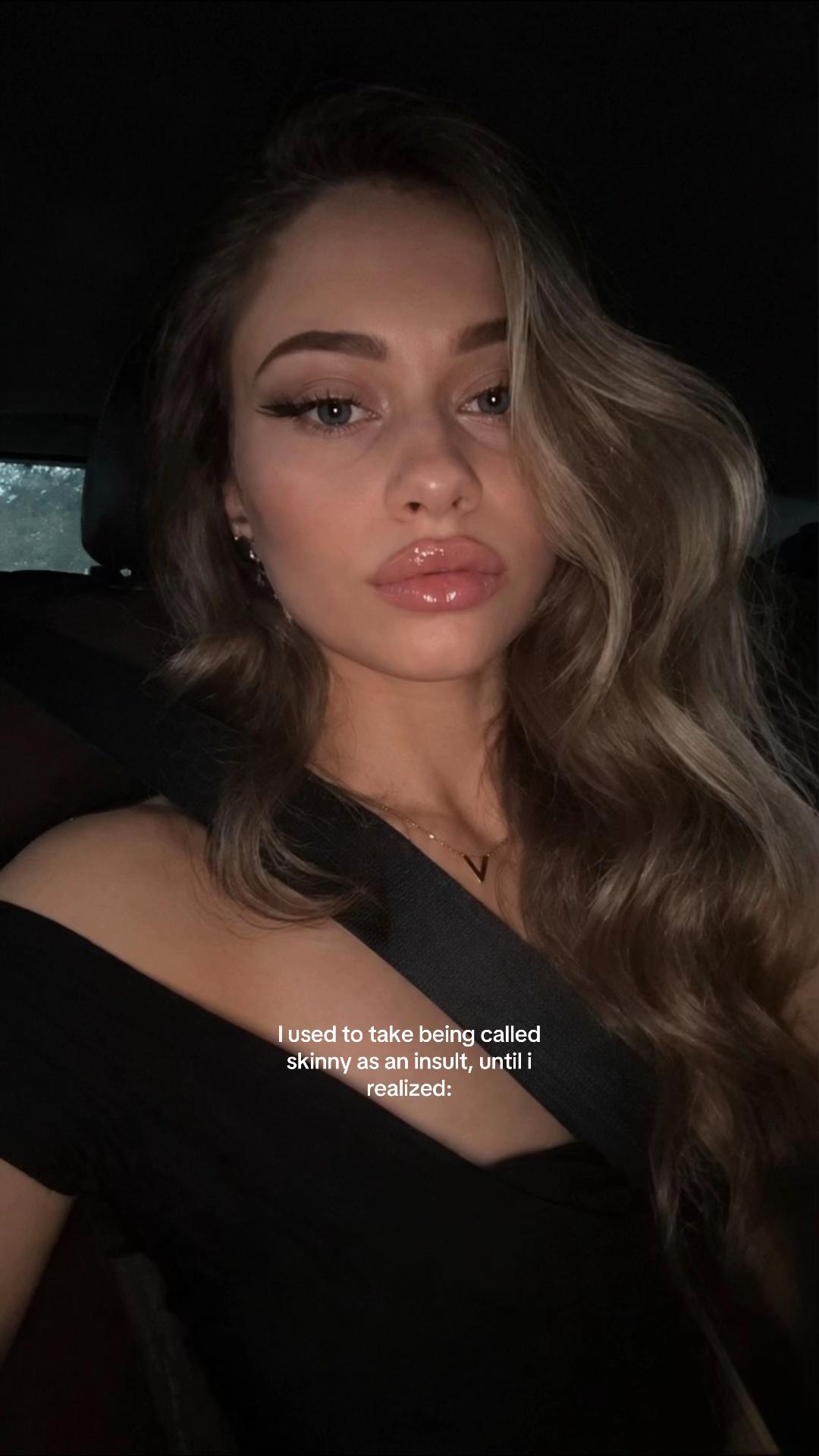 @𝐕 𝐄 𝐒 𝐀
