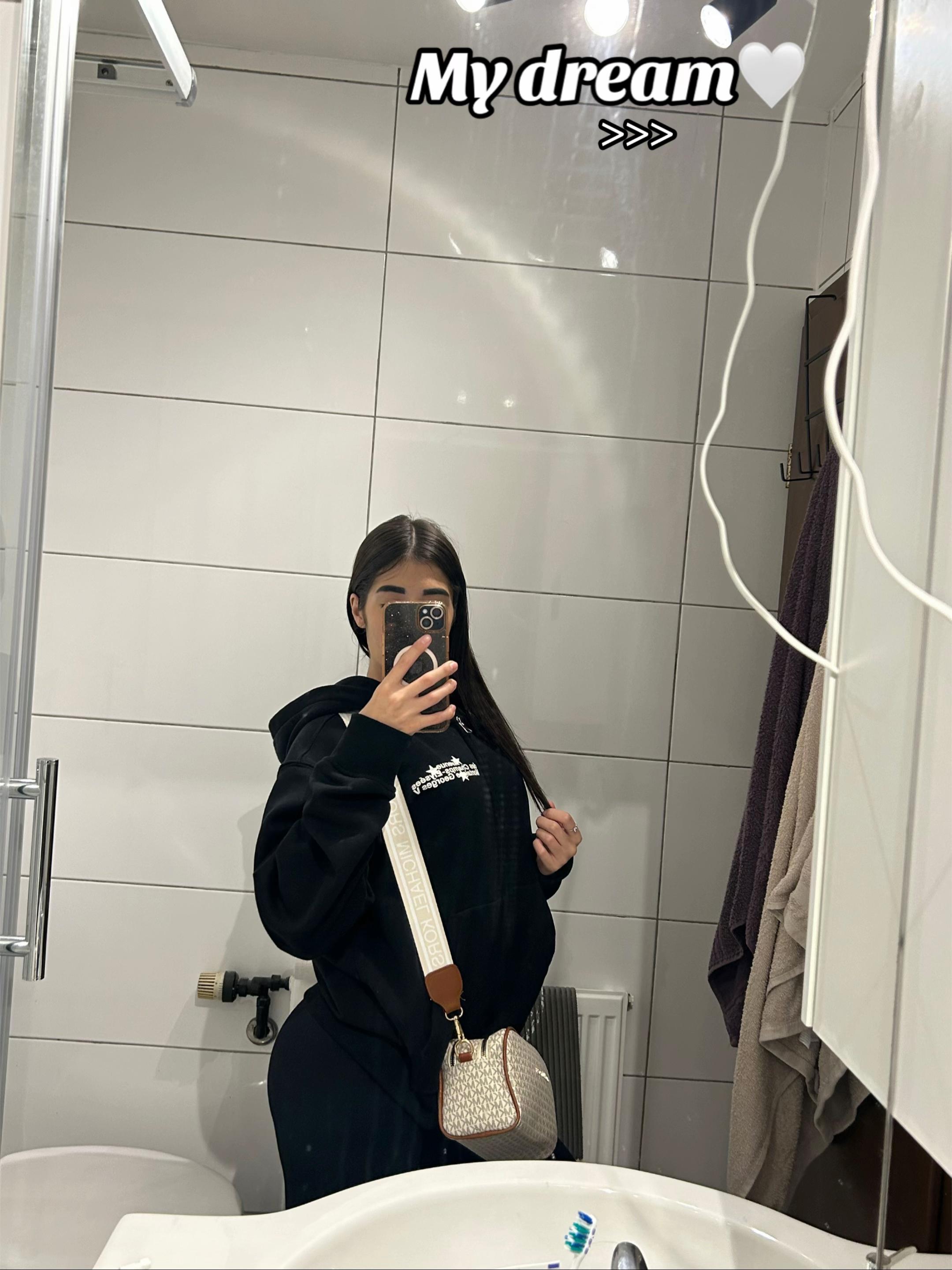 @🤍