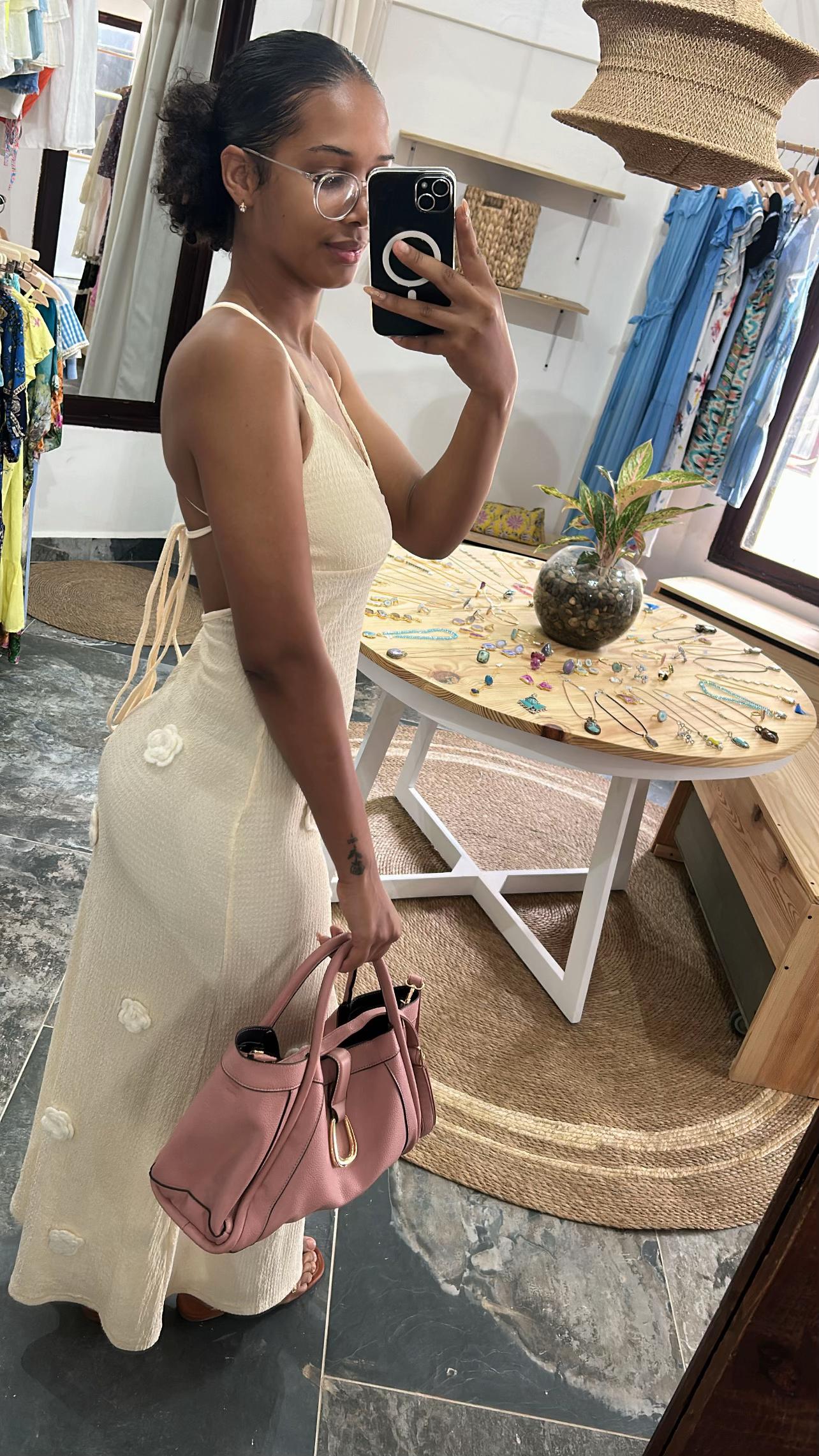 @Ally✨