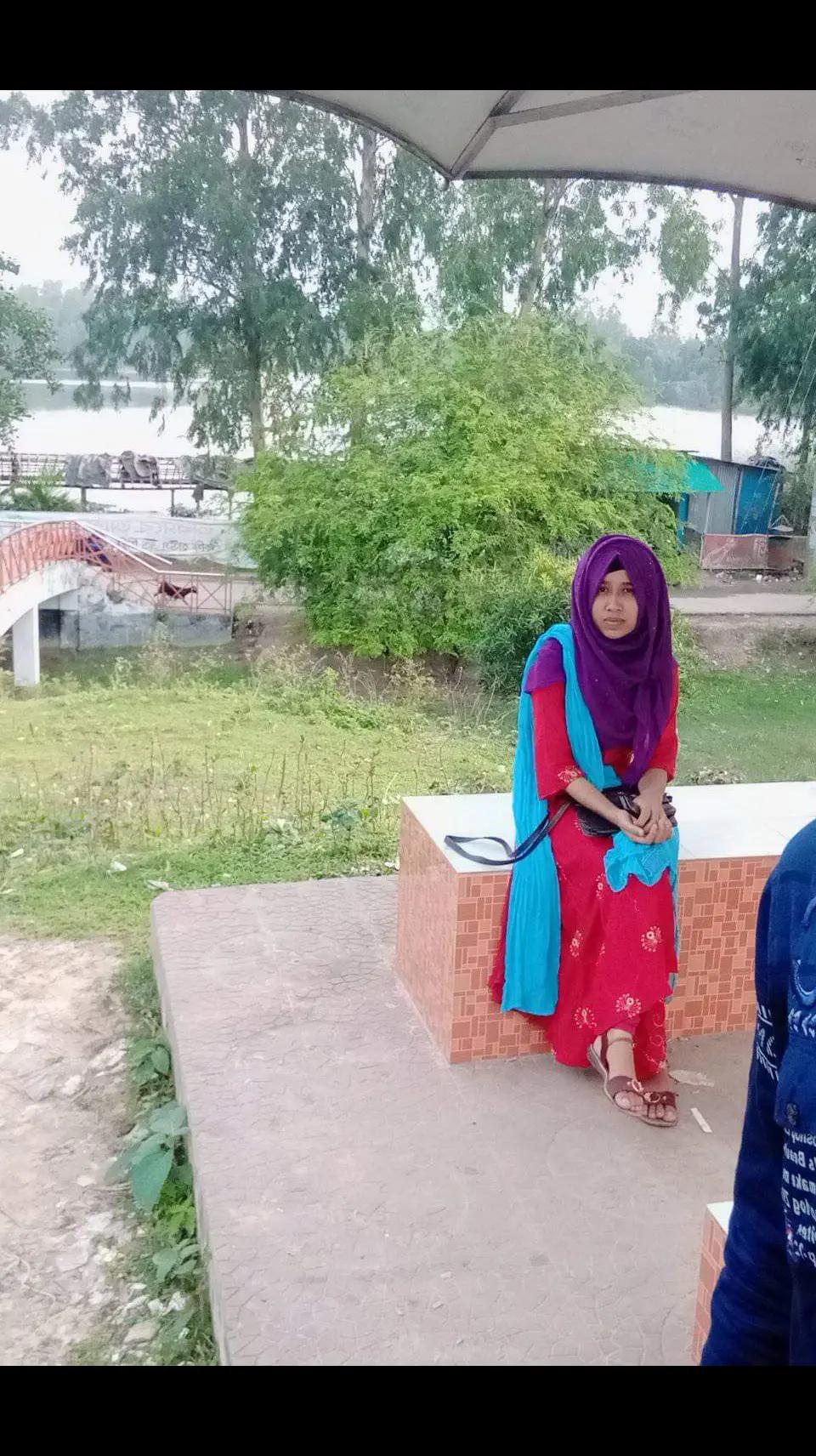 @SR SAROWAR