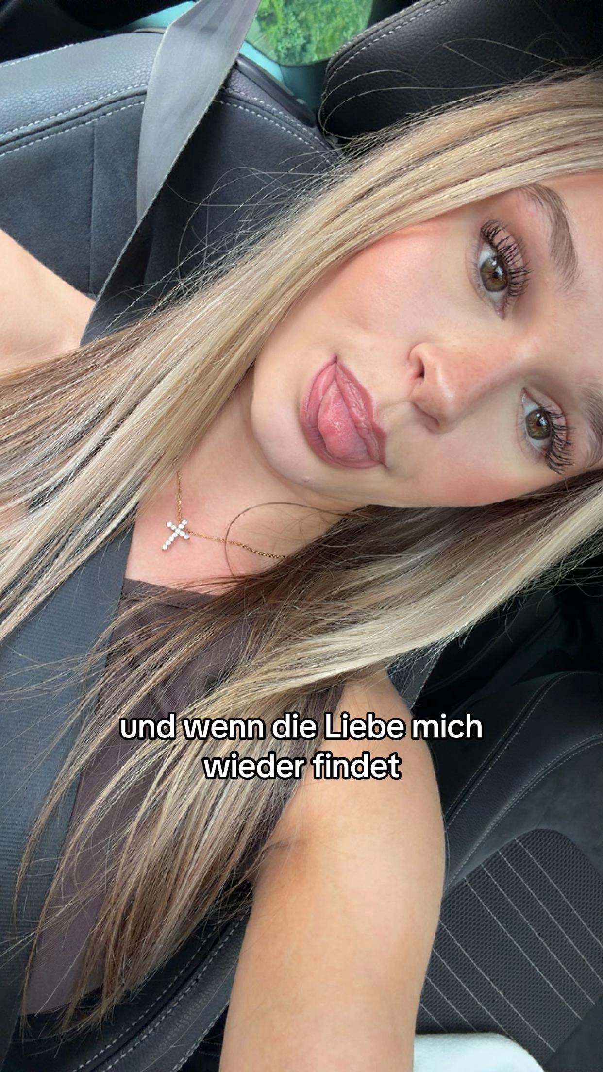 @ℛ𝒾𝒶𝓃𝒶
