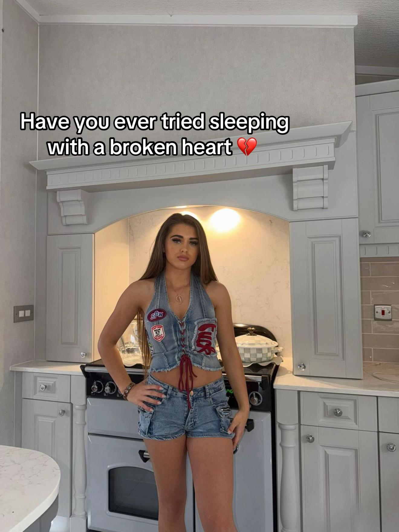 @dollybelle_brown5