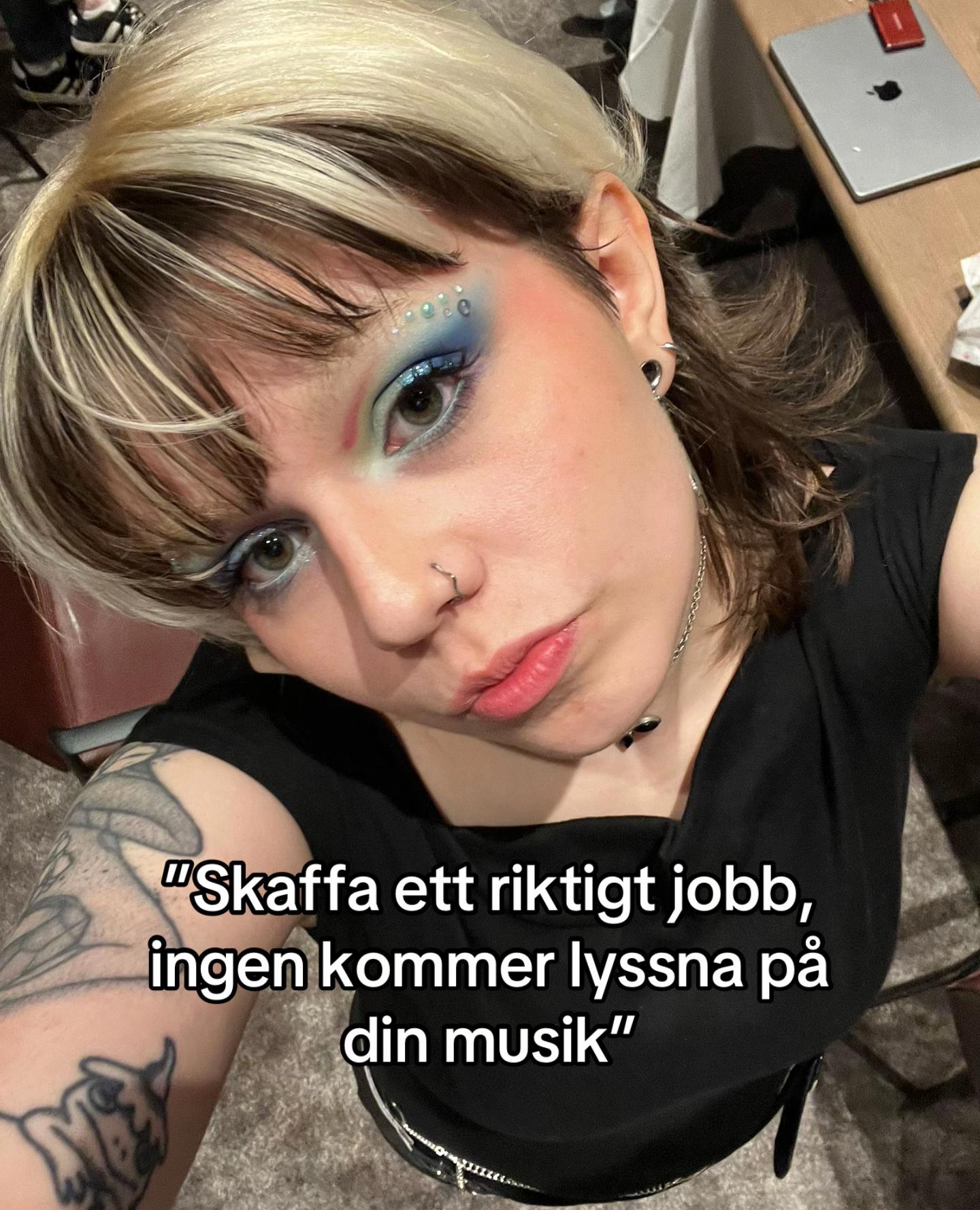 @✮ ella rammelt ✮