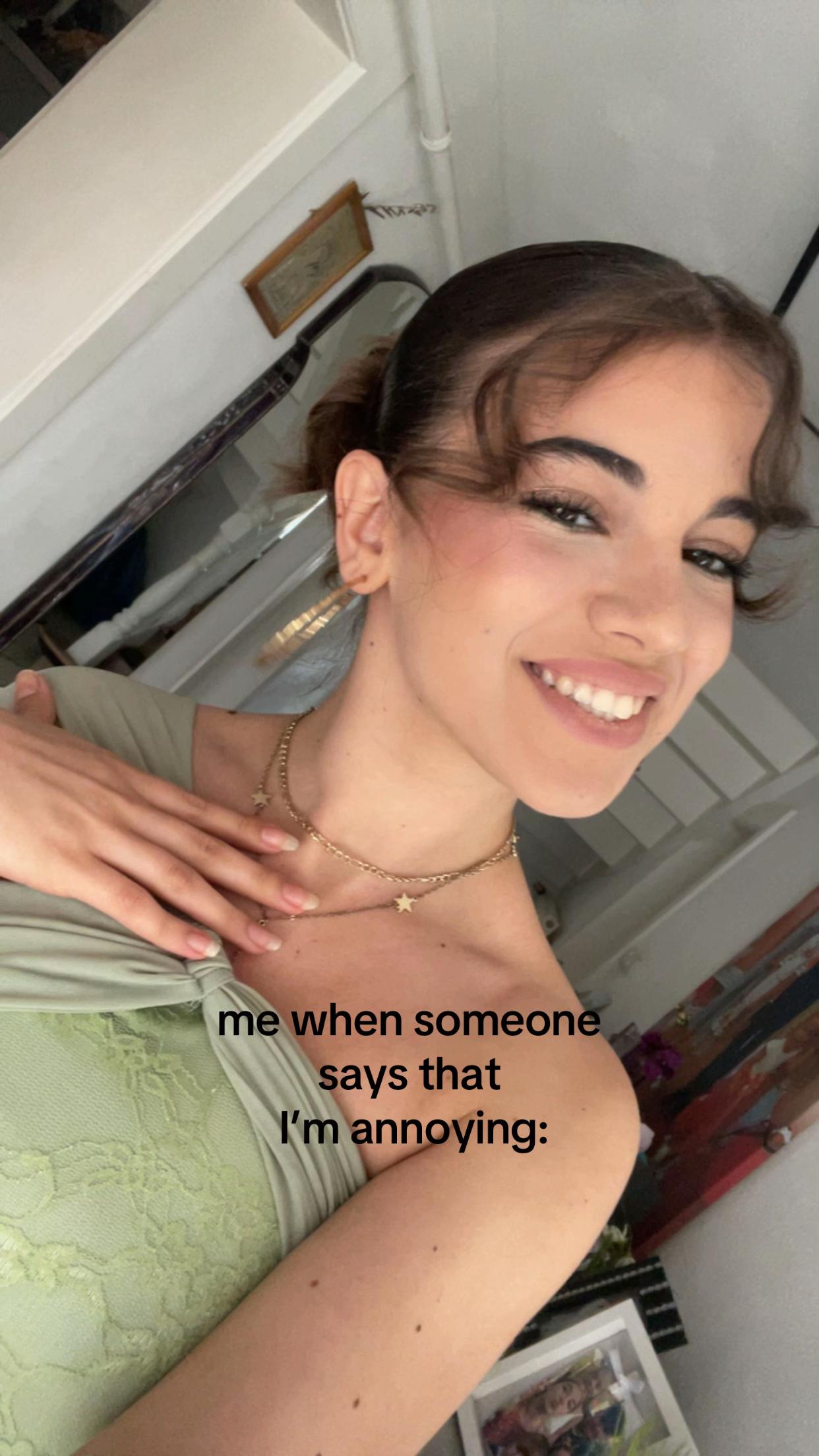 @𝓭𝓮𝓷𝓲💋
