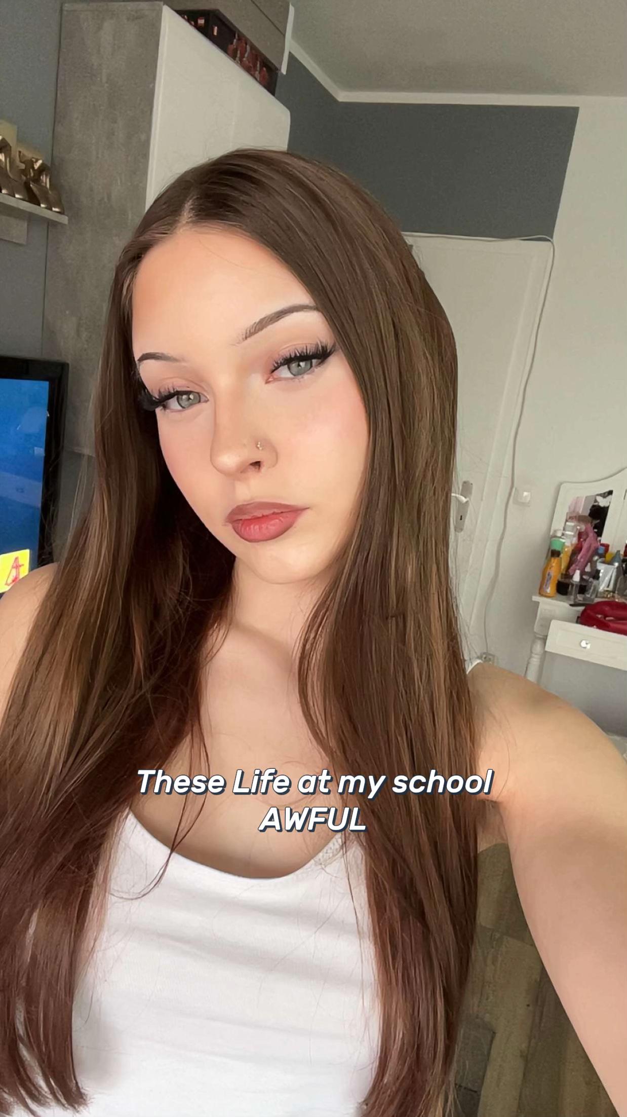 @ᴏʟɪᴡɪᴀ🇵🇱