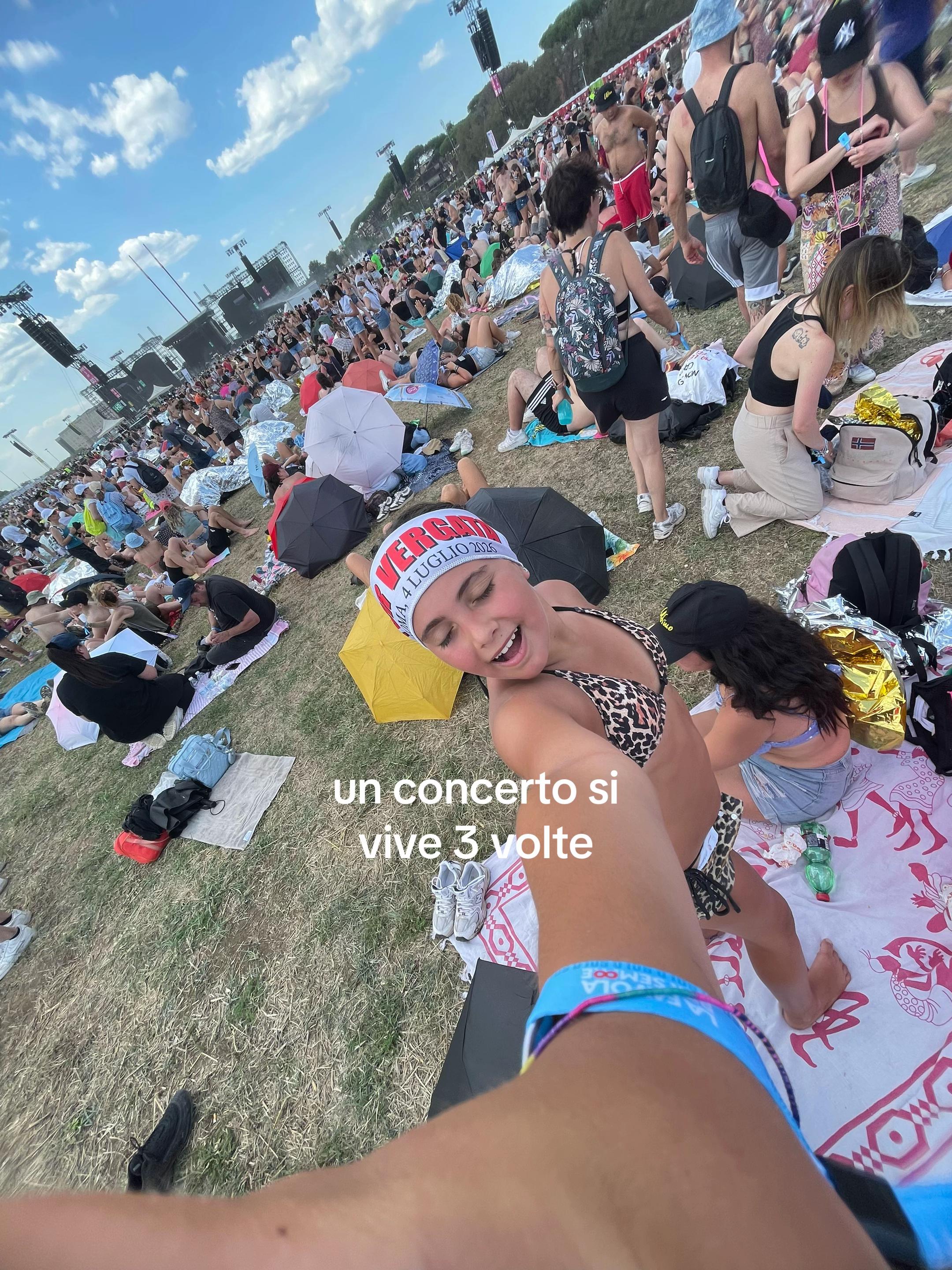 @𝟏𝟏