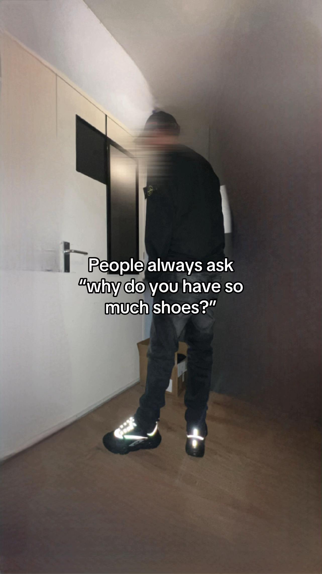 @🎭