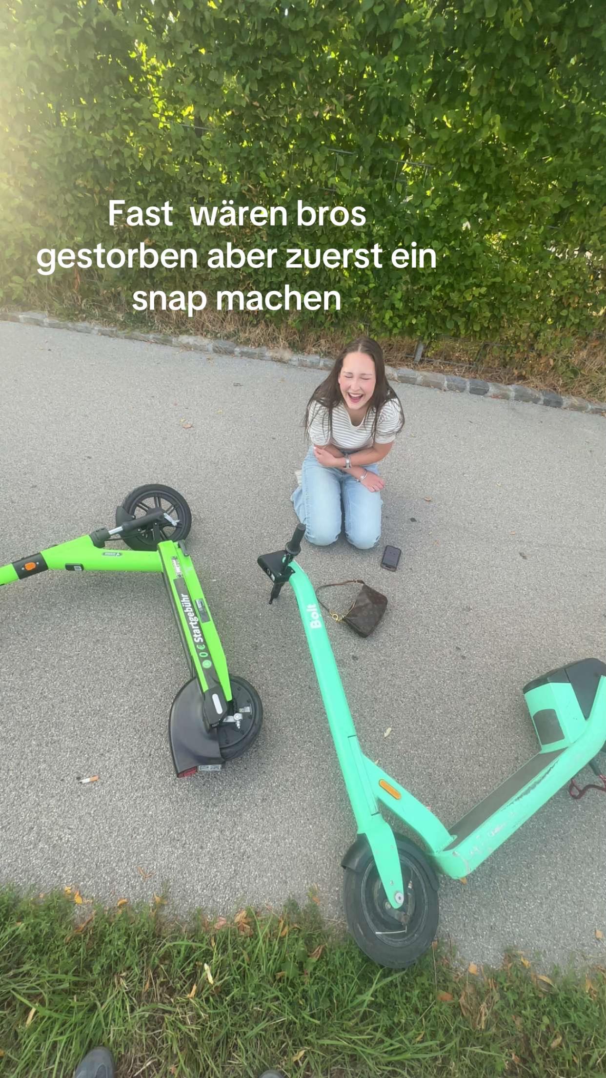 @𝐈𝐒