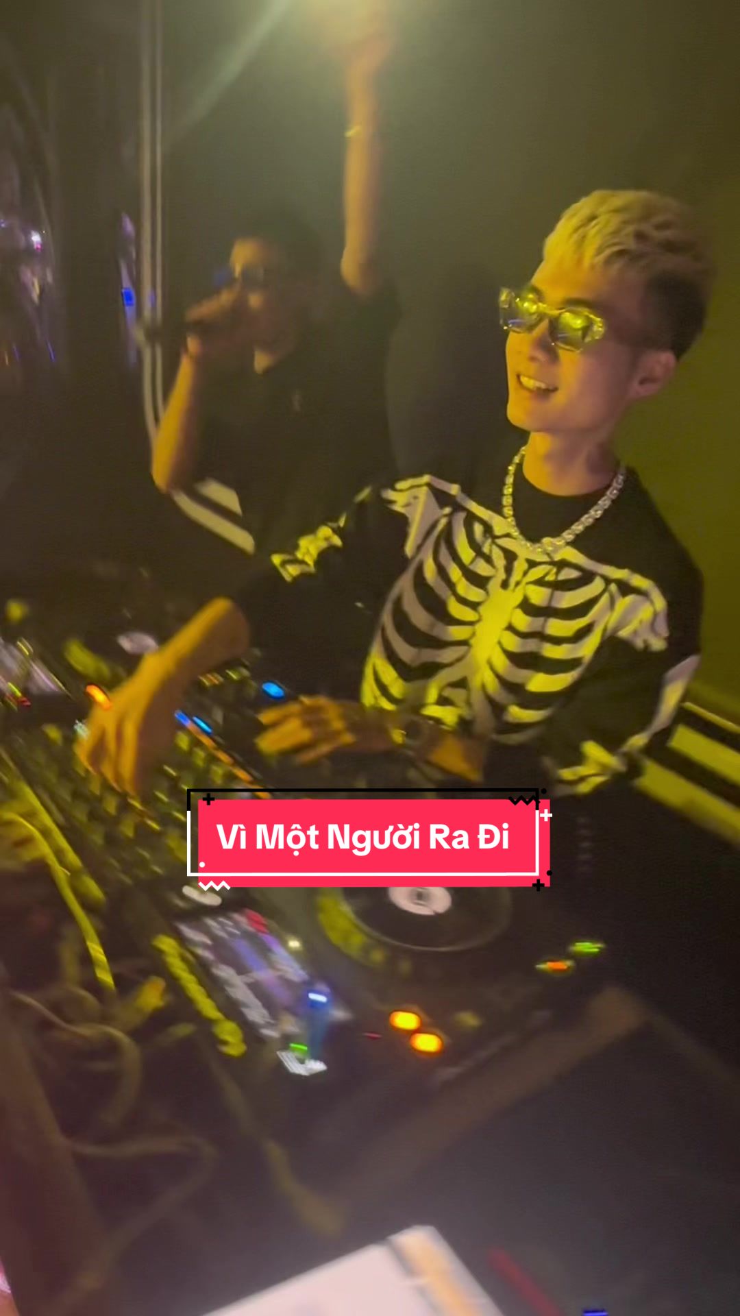 @DJ Billy