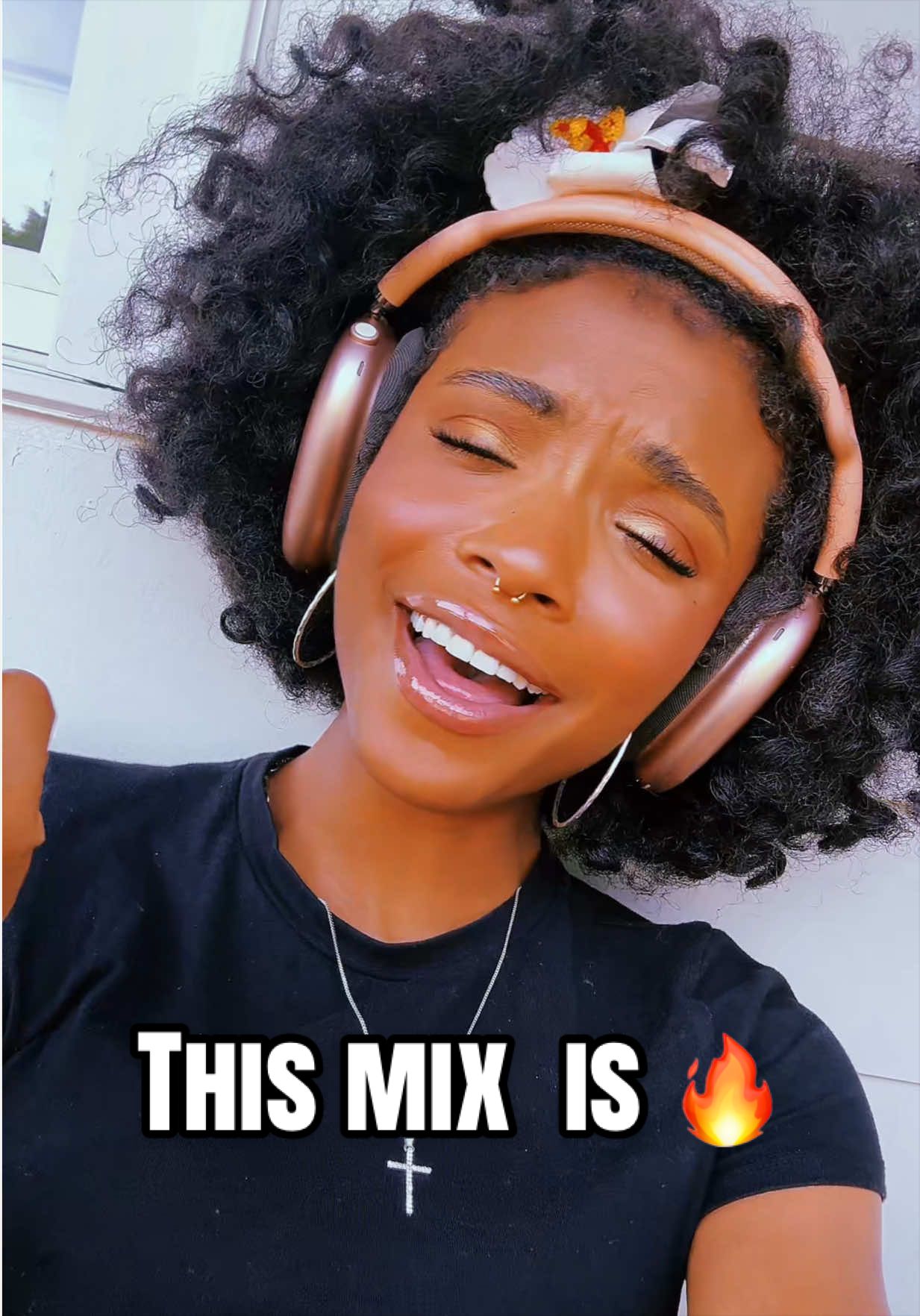 @itsjudeanichole