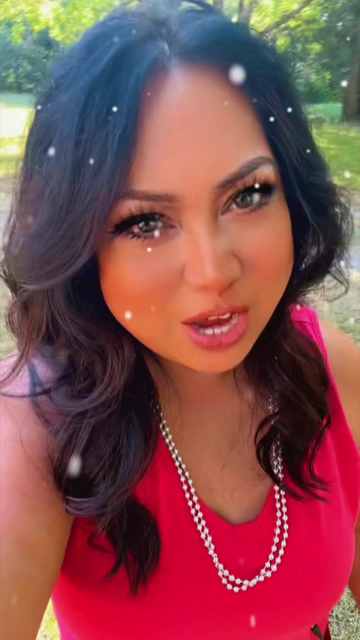 @DD💫UNIVERSE👑QUEEN