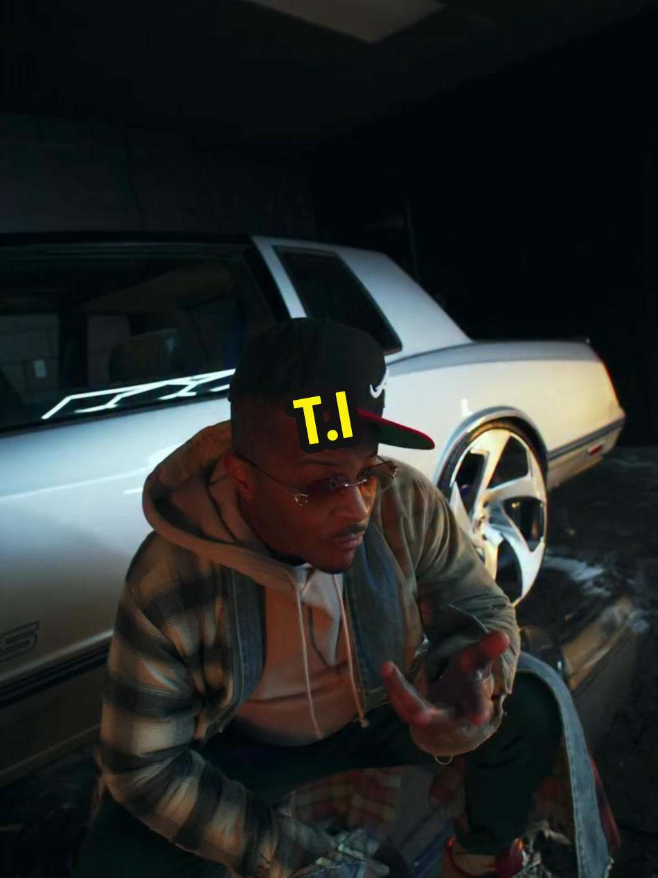 @Viral_Titans