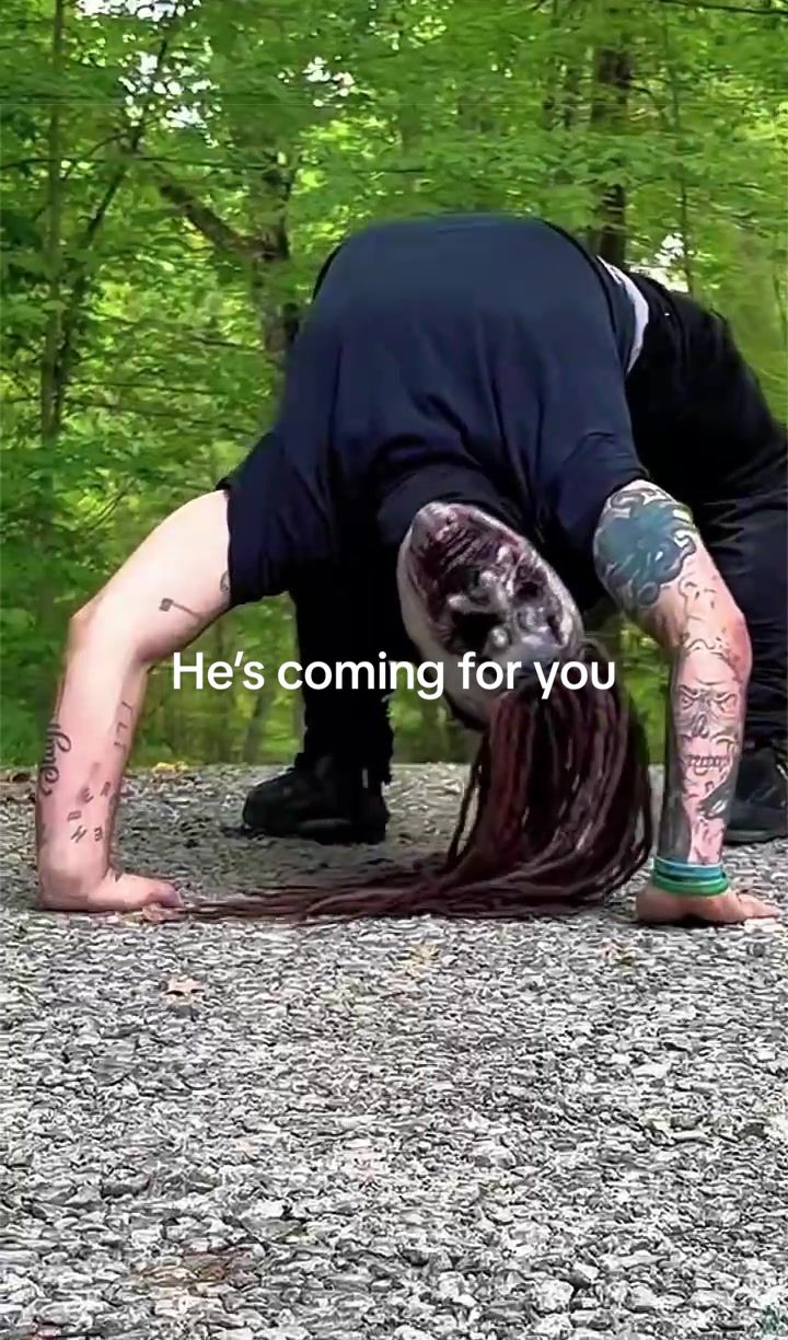 @Freaks_of_HHN