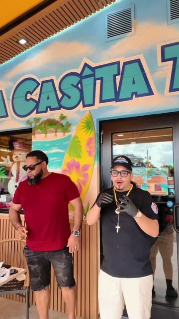 @lacasitatropicahollywood
