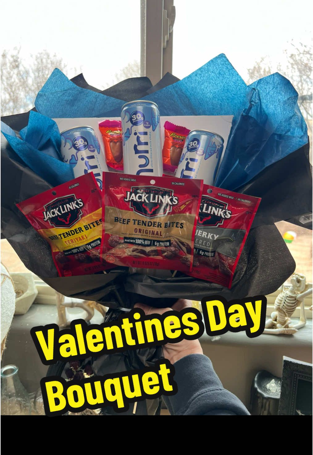 @EmotionalSupportSnacks🍕🍫🍿